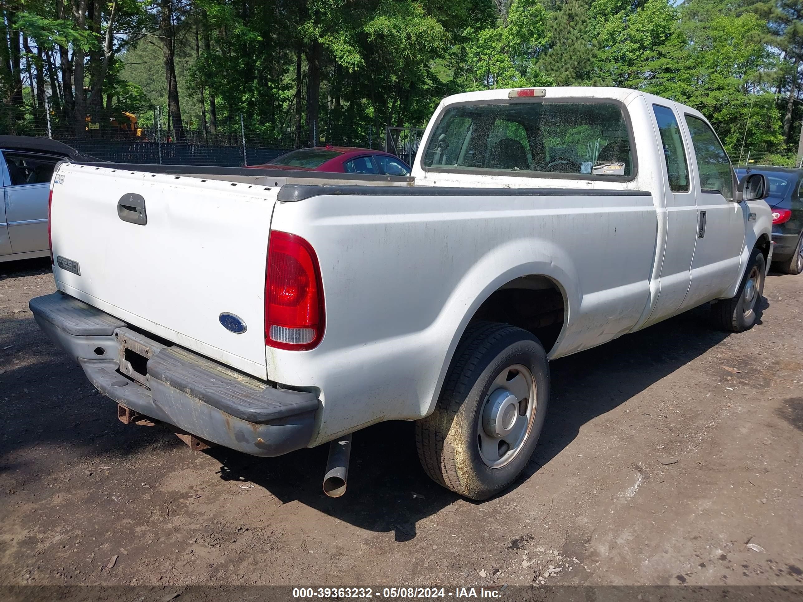 Photo 3 VIN: 1FTSX20535EC28435 - FORD F250 