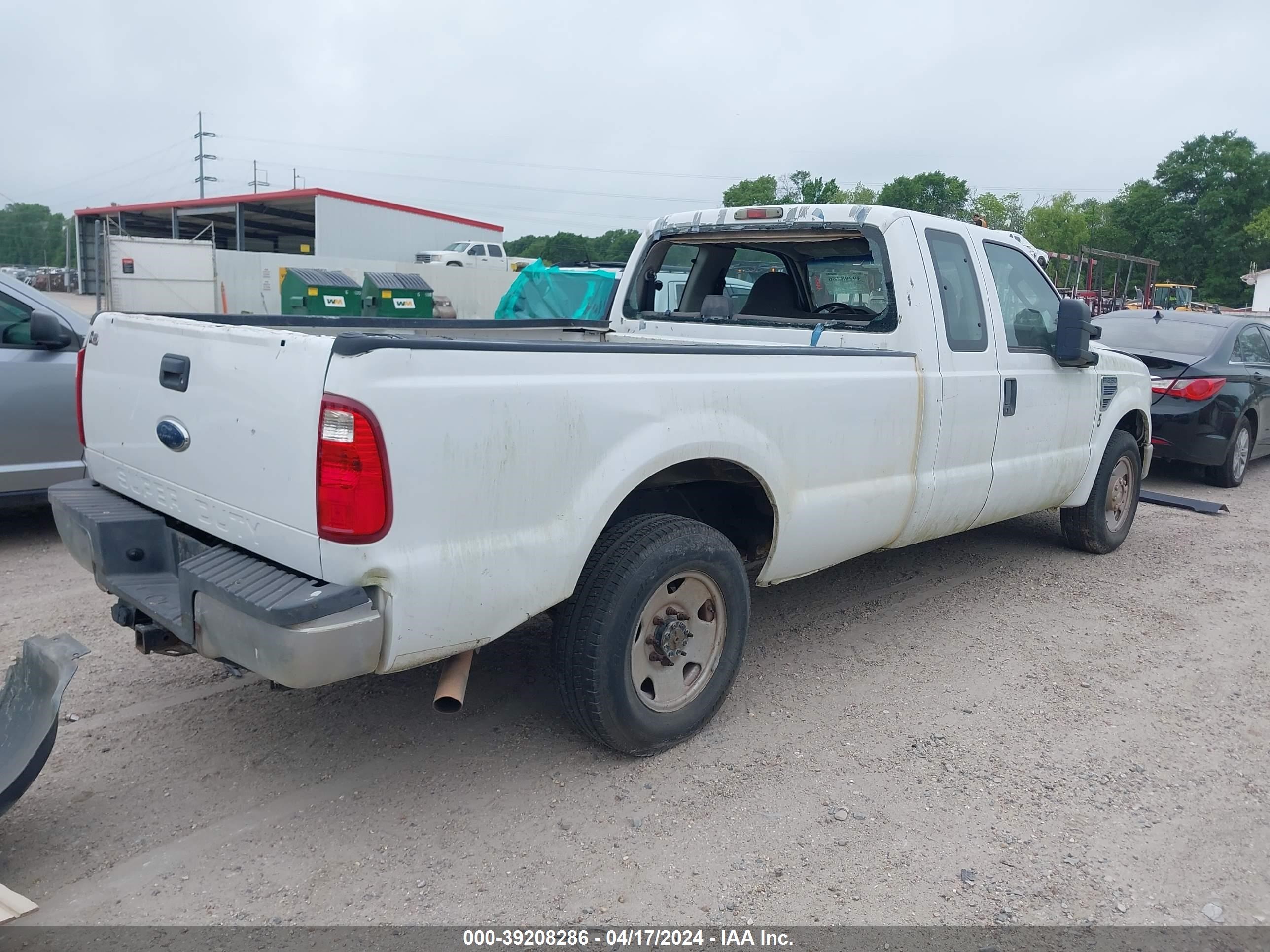 Photo 3 VIN: 1FTSX20539EA03650 - FORD F250 