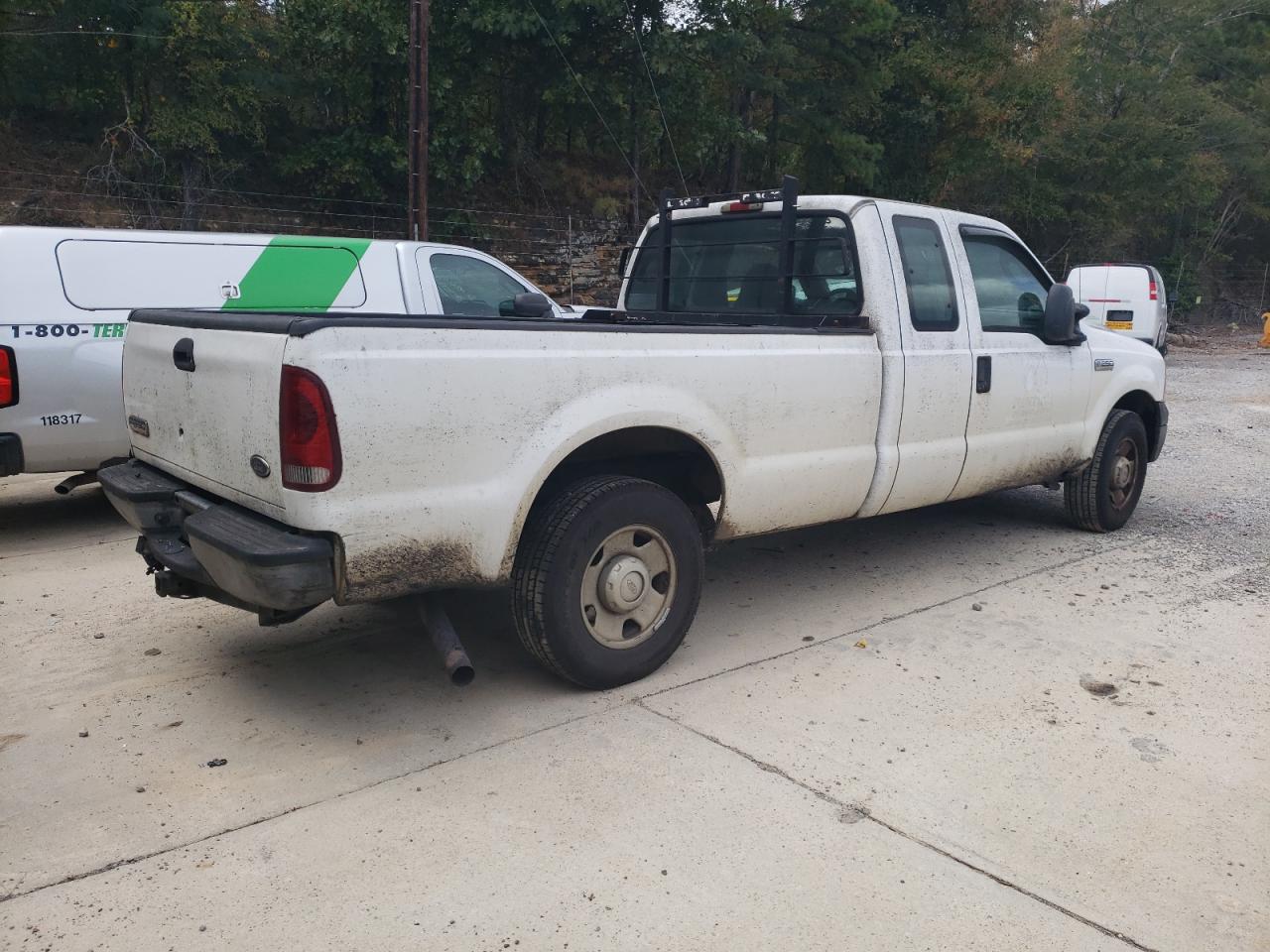 Photo 2 VIN: 1FTSX20576EB72730 - FORD F250 