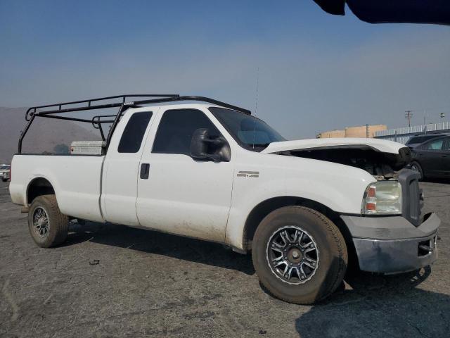 Photo 3 VIN: 1FTSX20585EA32927 - FORD F250 