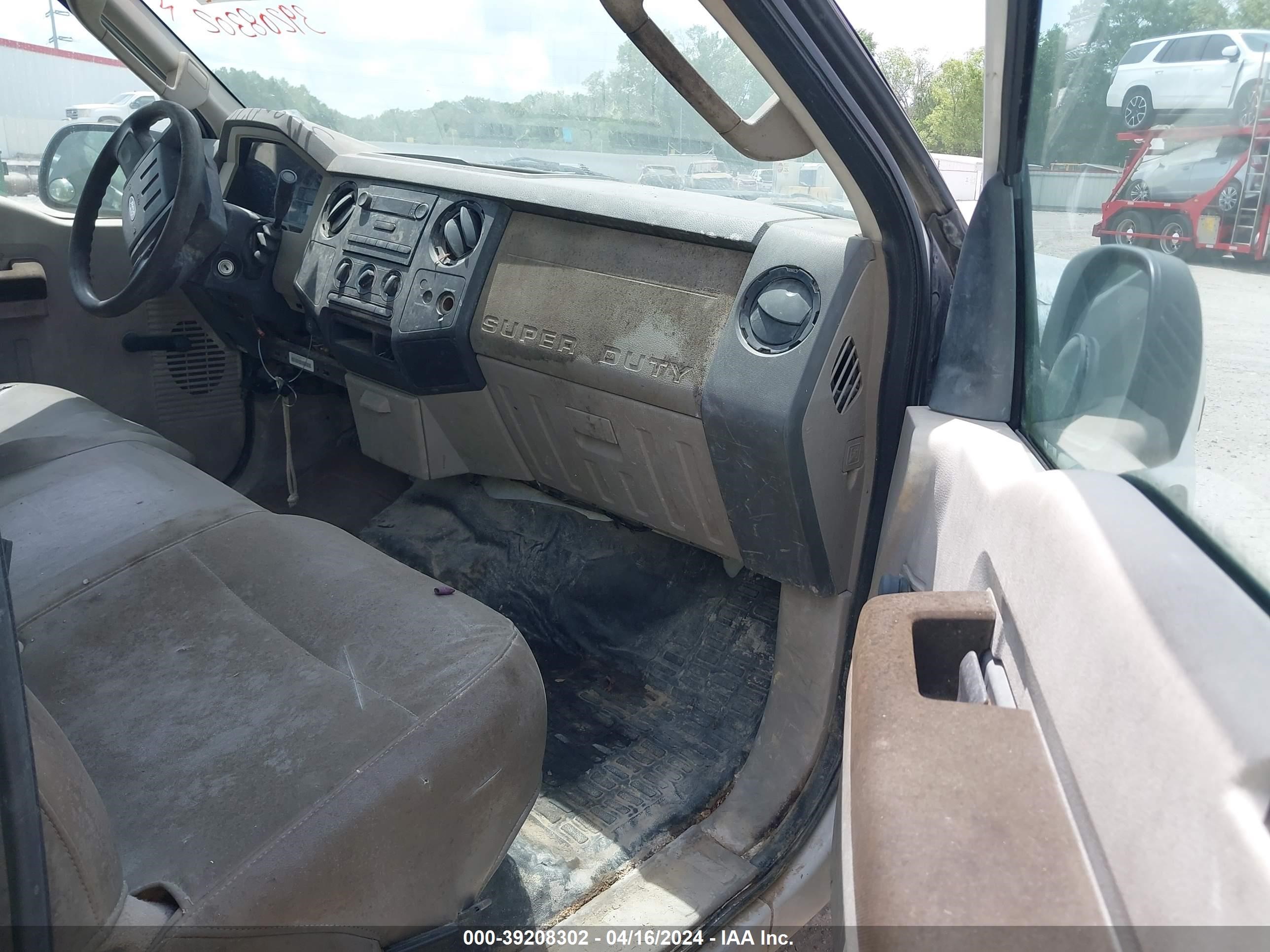 Photo 4 VIN: 1FTSX20598EA64872 - FORD F250 