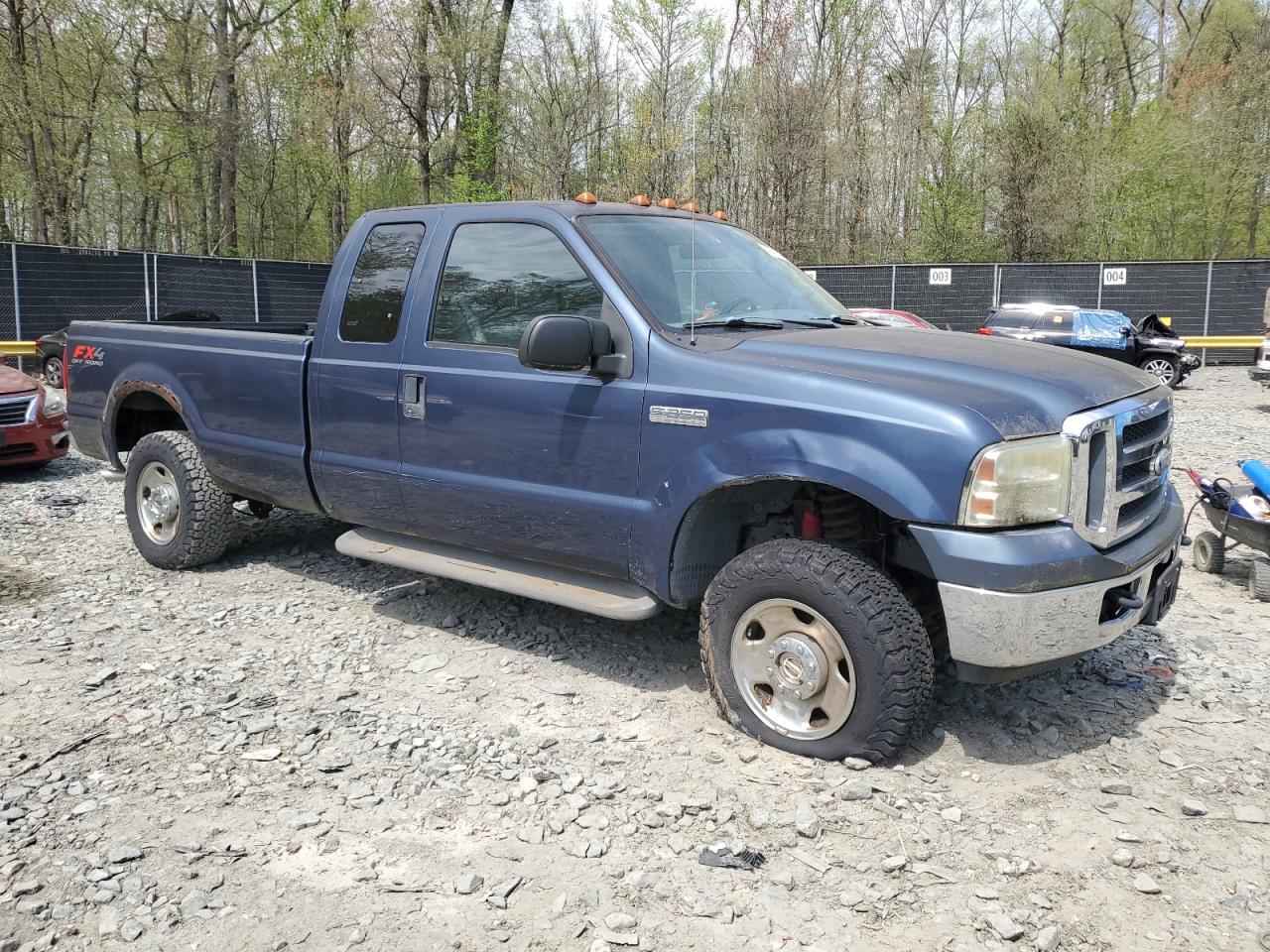 Photo 3 VIN: 1FTSX21515EA14753 - FORD F250 