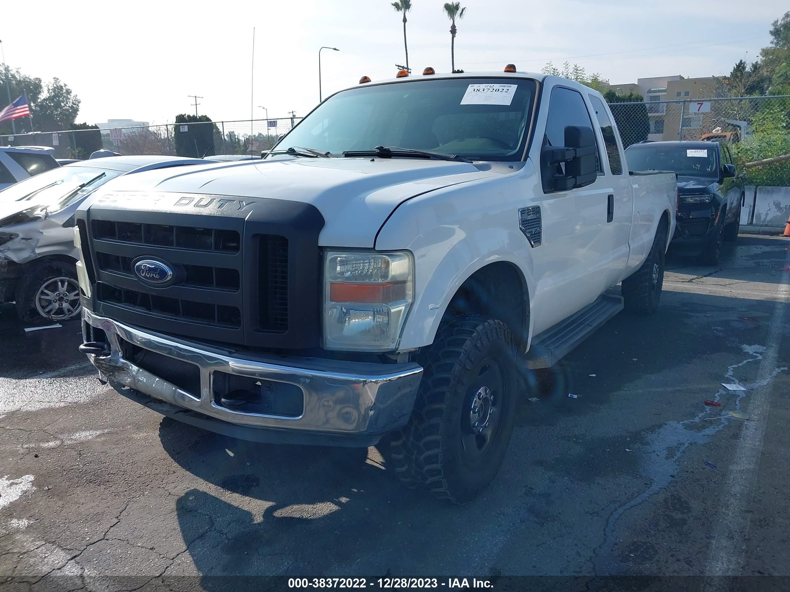 Photo 1 VIN: 1FTSX21528EB24845 - FORD F250 