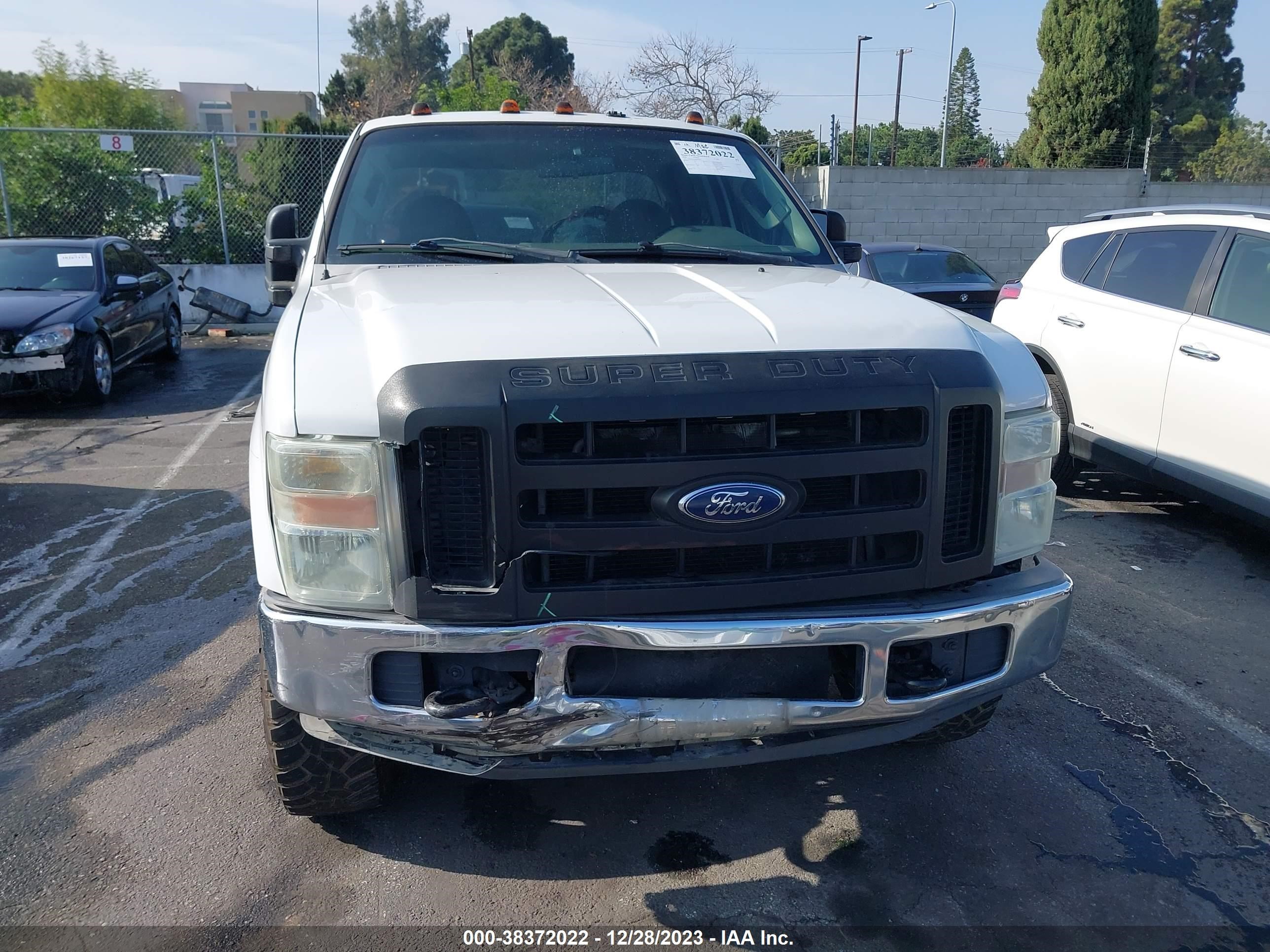 Photo 11 VIN: 1FTSX21528EB24845 - FORD F250 