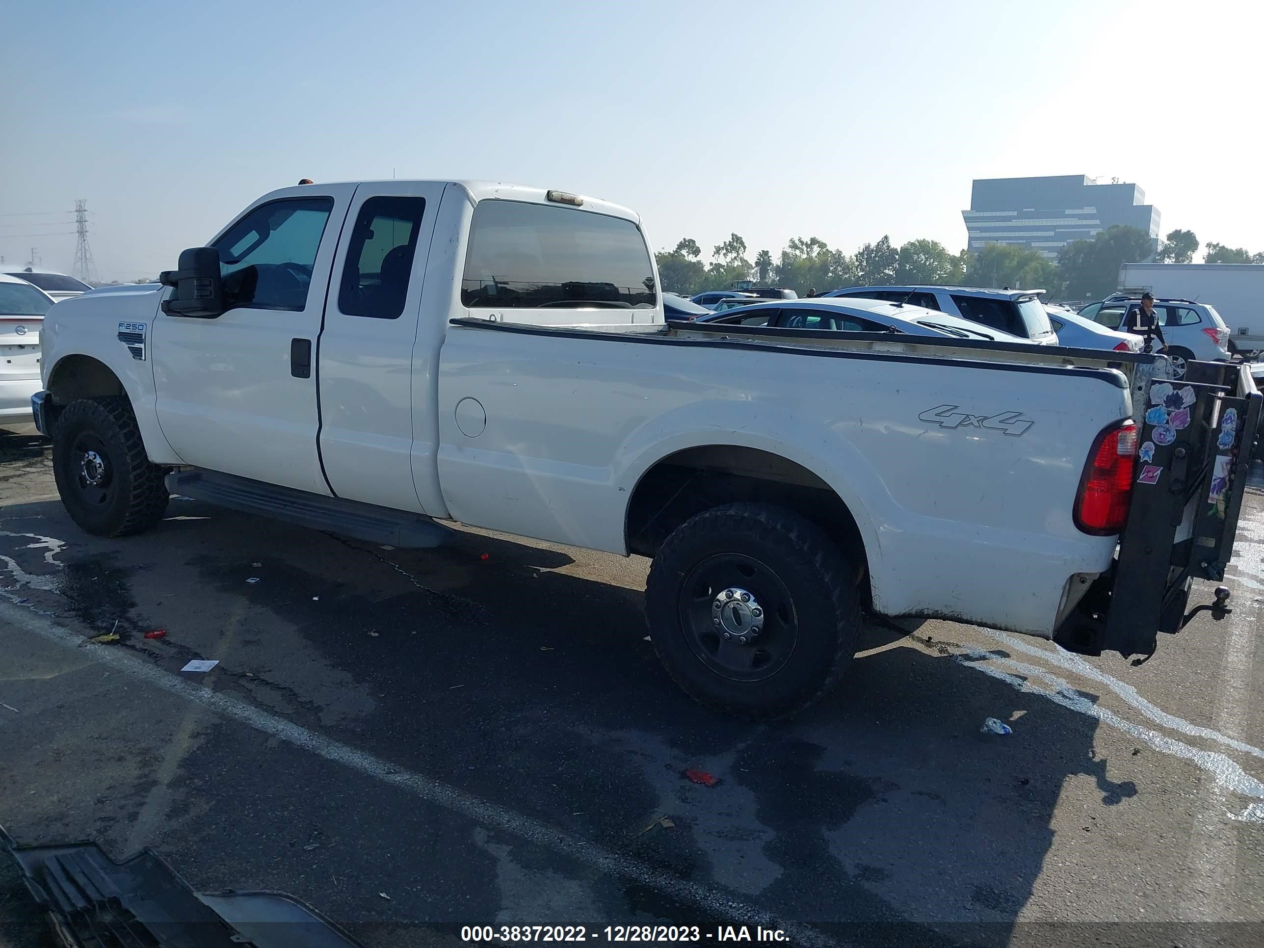 Photo 13 VIN: 1FTSX21528EB24845 - FORD F250 