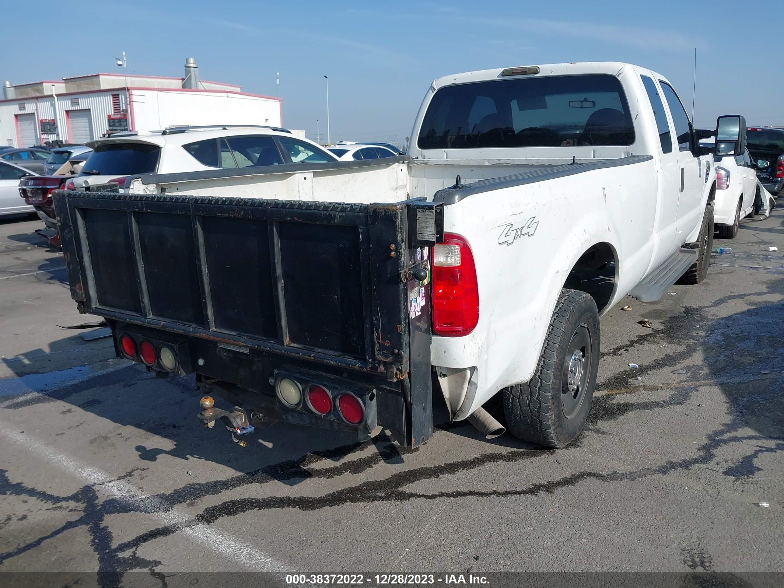 Photo 3 VIN: 1FTSX21528EB24845 - FORD F250 