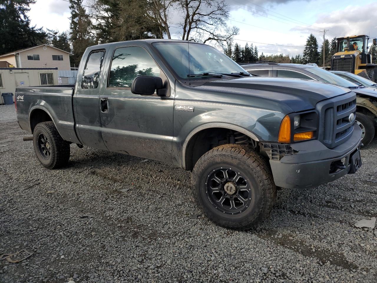 Photo 3 VIN: 1FTSX21556EC59900 - FORD F250 