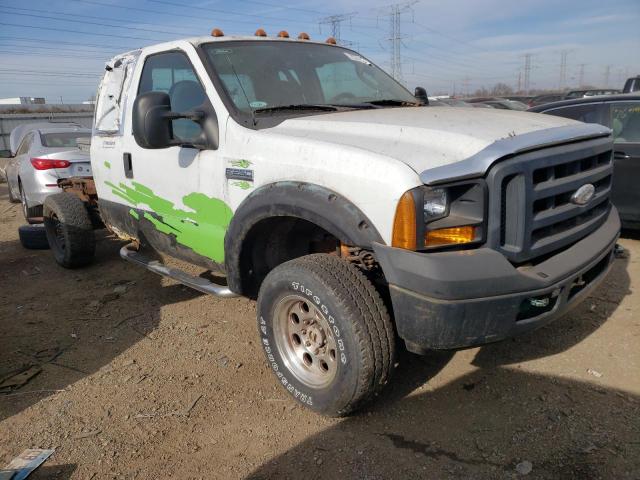 Photo 3 VIN: 1FTSX21597EA10758 - FORD F250 