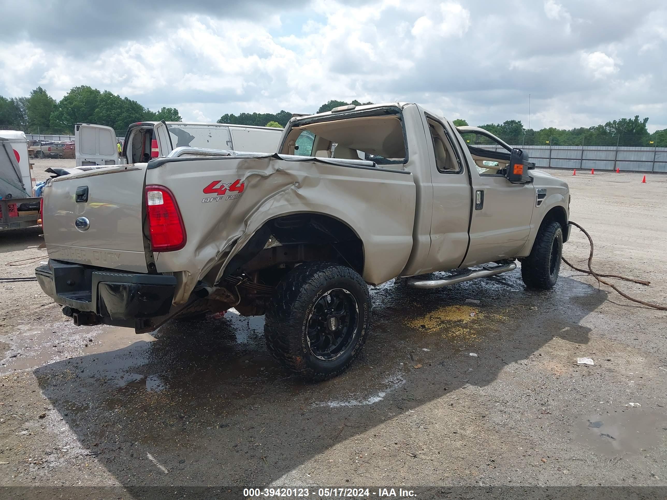 Photo 3 VIN: 1FTSX215X8EA96664 - FORD F250 