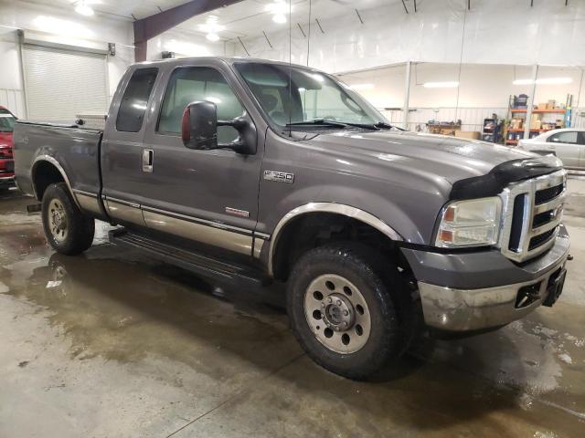 Photo 3 VIN: 1FTSX21P96EA05141 - FORD F250 