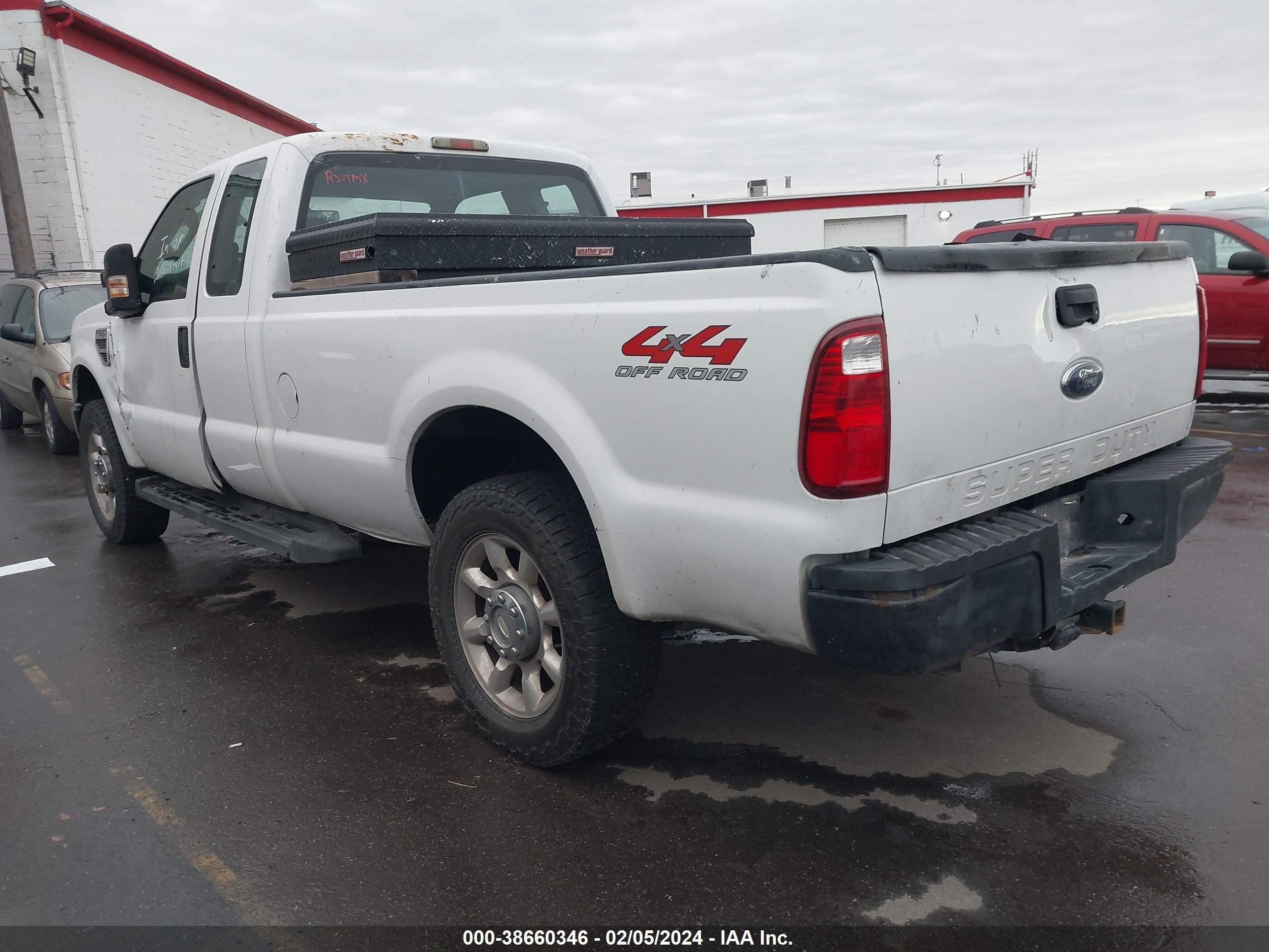 Photo 2 VIN: 1FTSX21R88EA63052 - FORD F250 