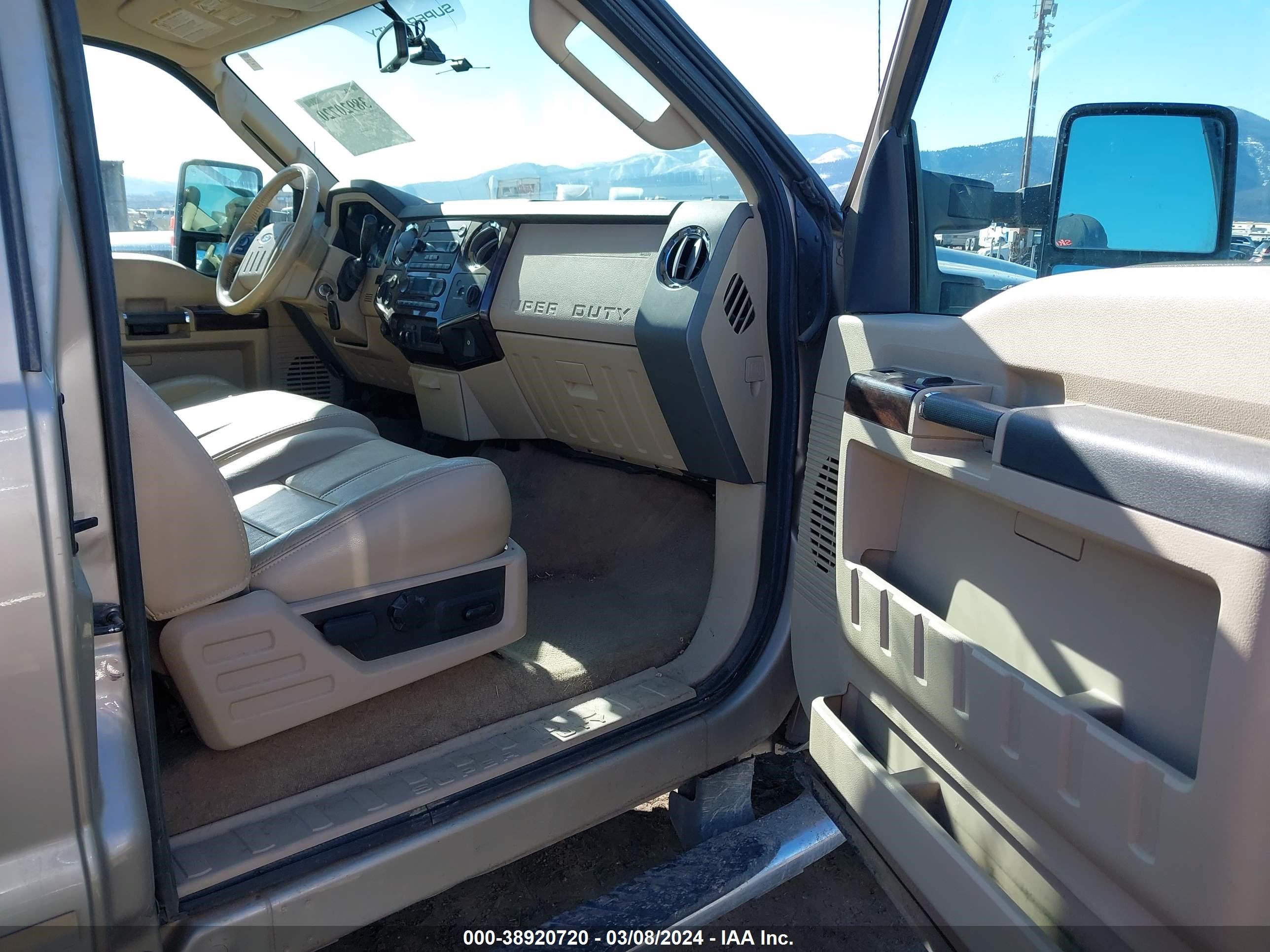 Photo 4 VIN: 1FTSX21Y68EB22011 - FORD F250 