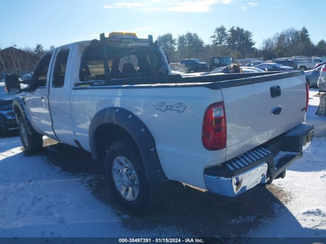 Photo 2 VIN: 1FTSX2B50AEB34892 - FORD F-250 