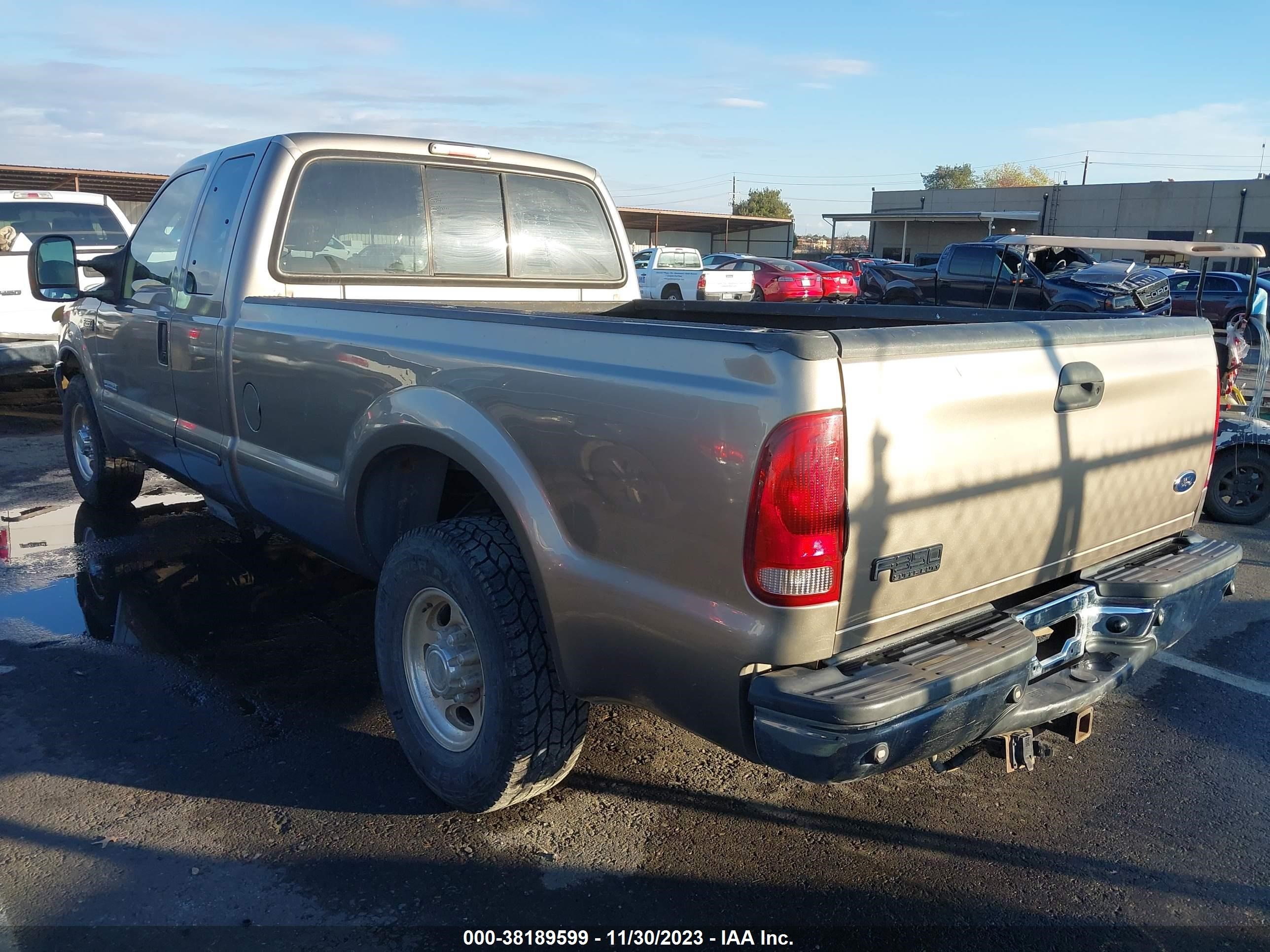 Photo 2 VIN: 1FTSX30P23ED25260 - FORD F350 