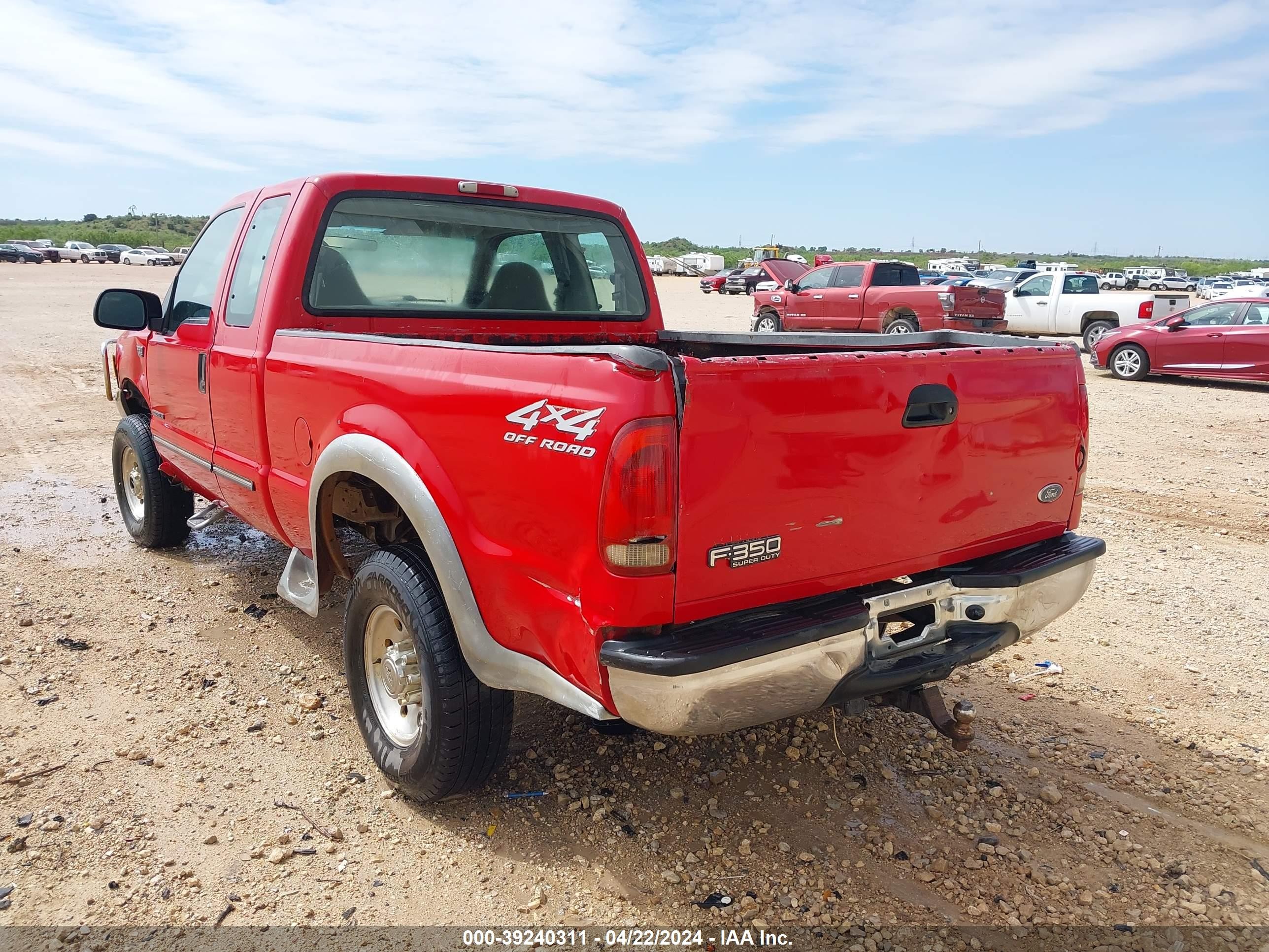 Photo 2 VIN: 1FTSX31F2YEA47876 - FORD F350 