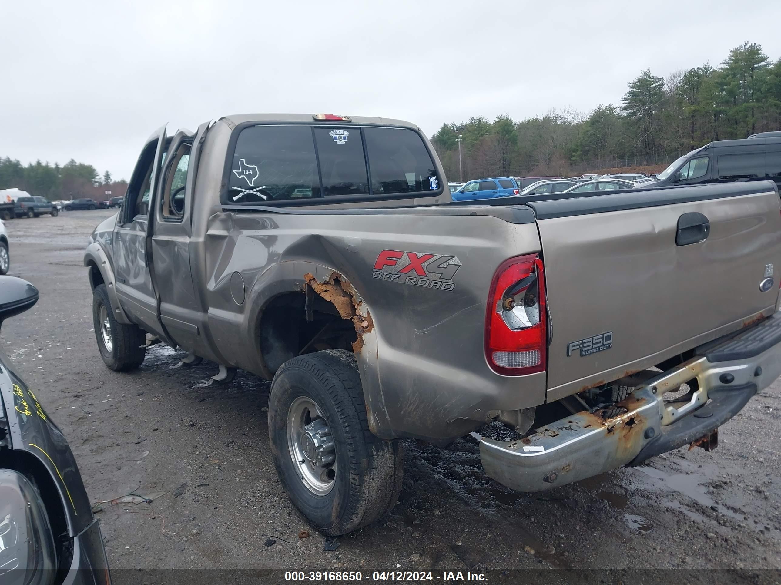 Photo 2 VIN: 1FTSX31F53EA17201 - FORD F350 