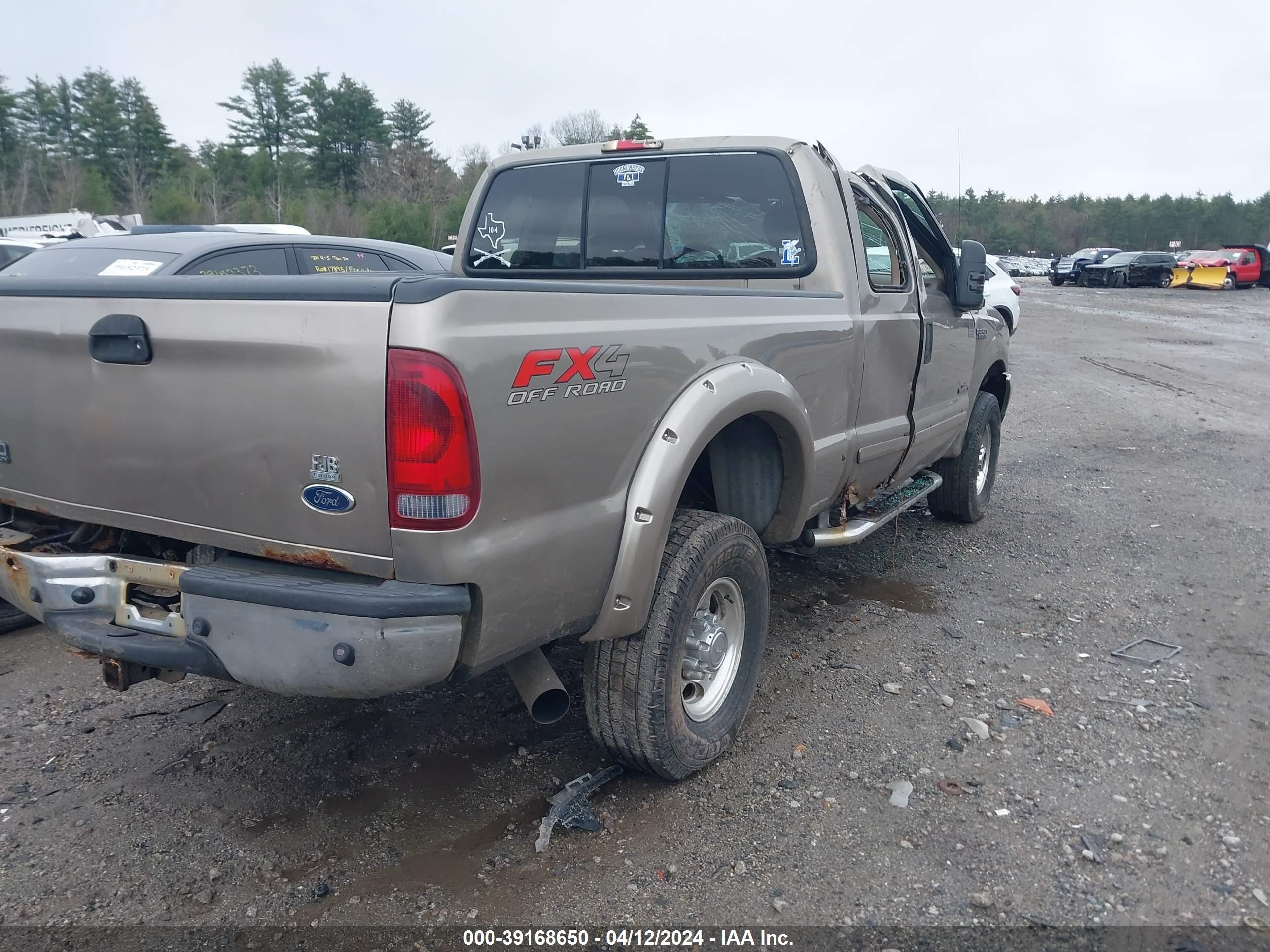 Photo 3 VIN: 1FTSX31F53EA17201 - FORD F350 