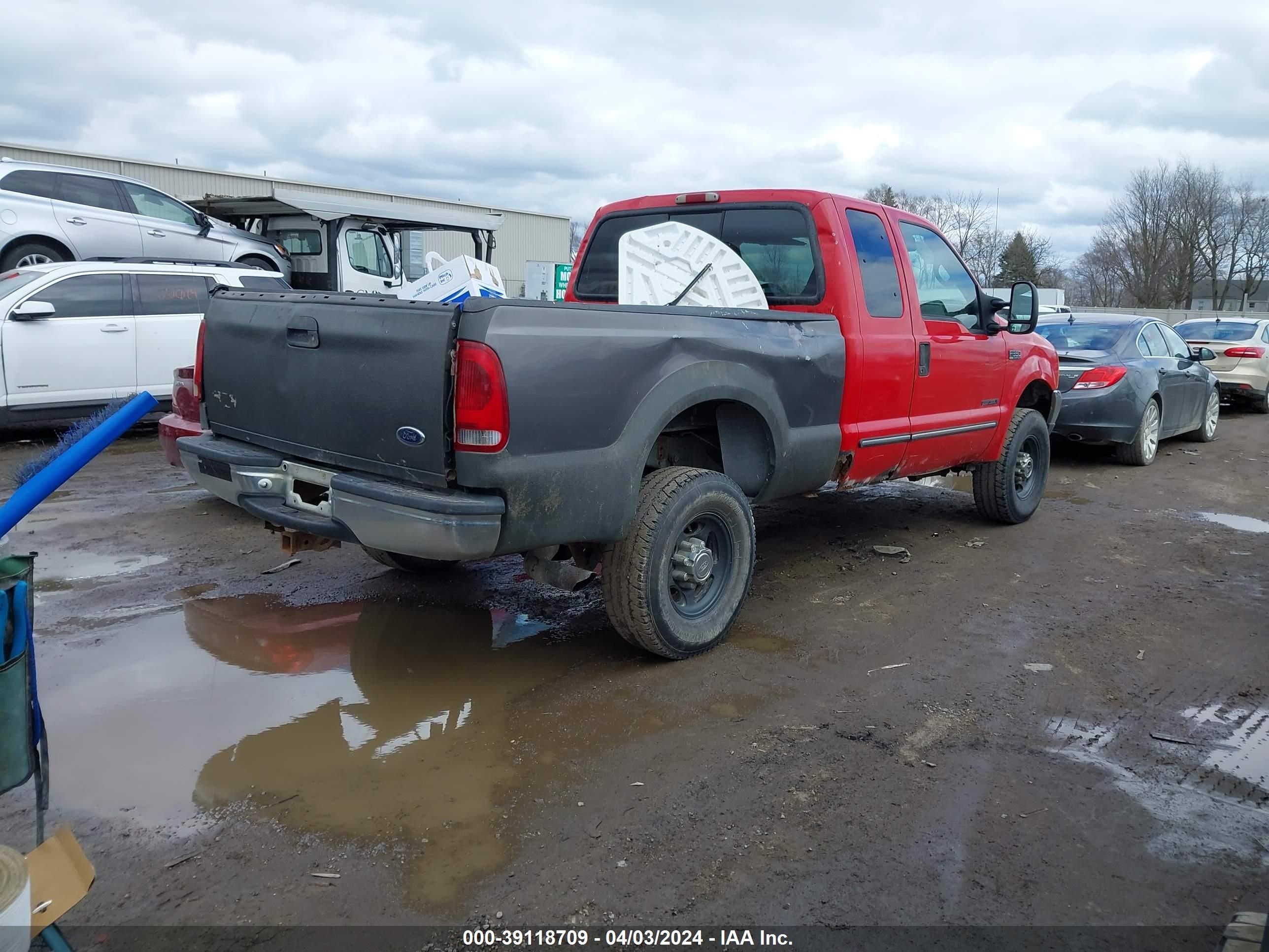 Photo 3 VIN: 1FTSX31F9YEC84509 - FORD F350 