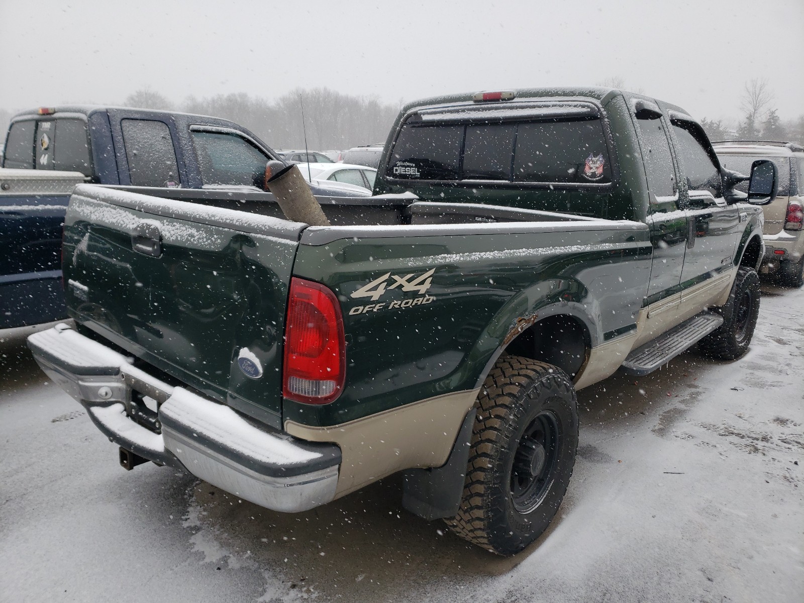 Photo 3 VIN: 1FTSX31FXYEC86012 - FORD F350 SRW S 