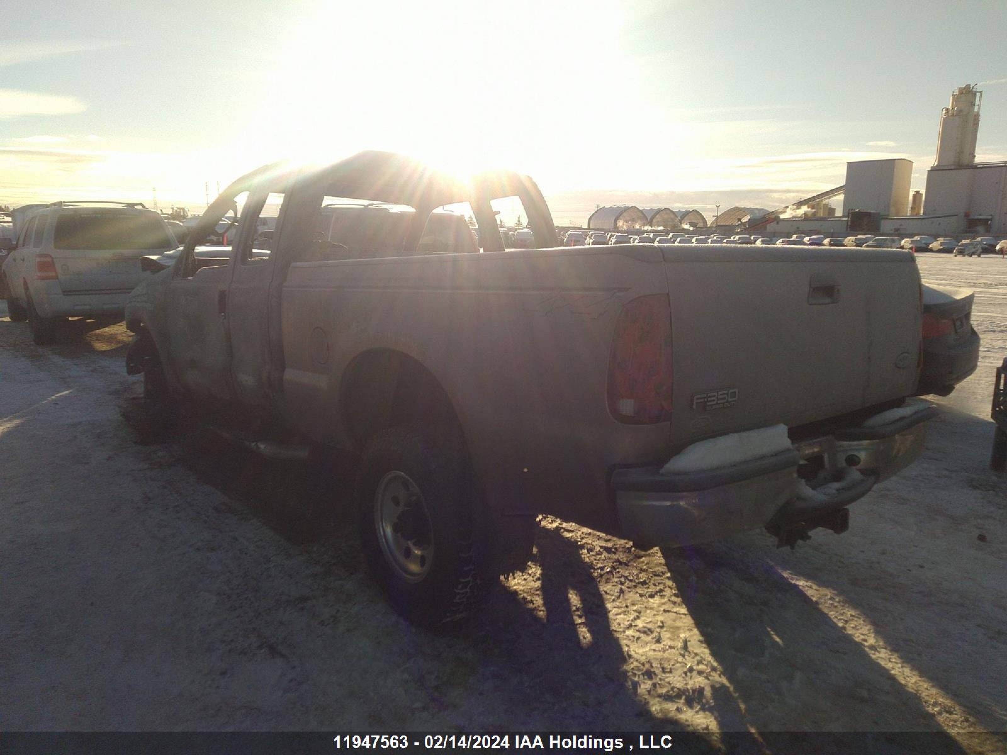 Photo 2 VIN: 1FTSX31L93ED33898 - FORD F350 