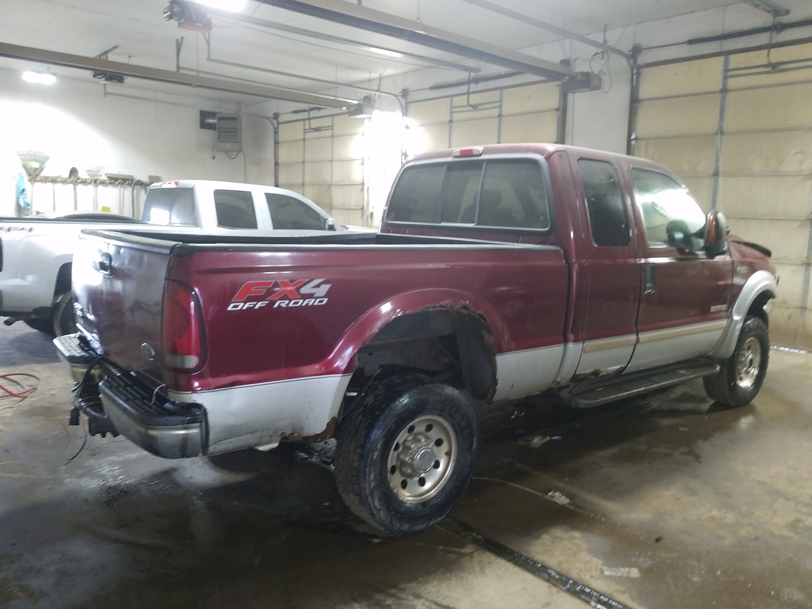 Photo 3 VIN: 1FTSX31P54EA29326 - FORD F350 SRW S 