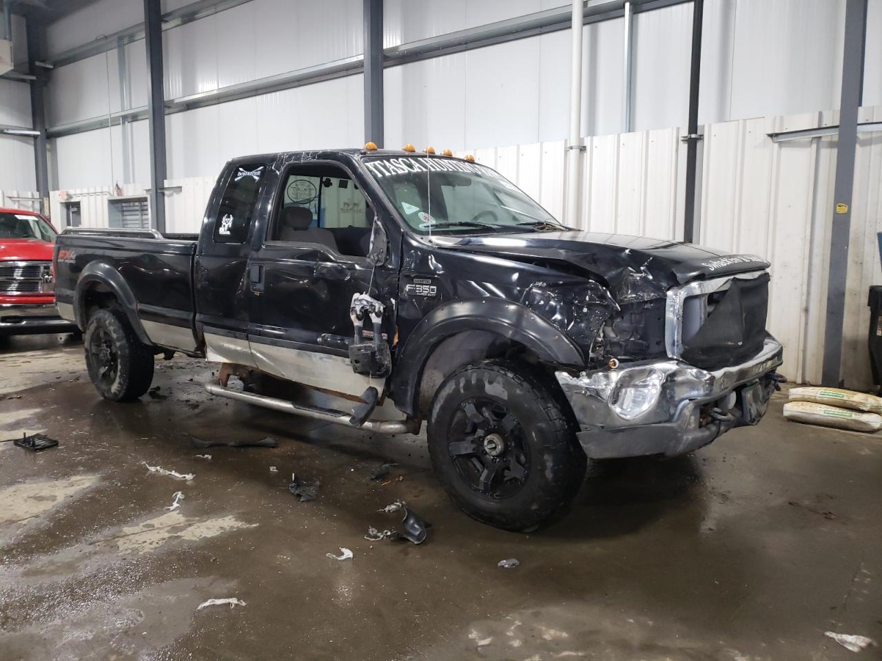 Photo 3 VIN: 1FTSX31P64EB99839 - FORD F350 