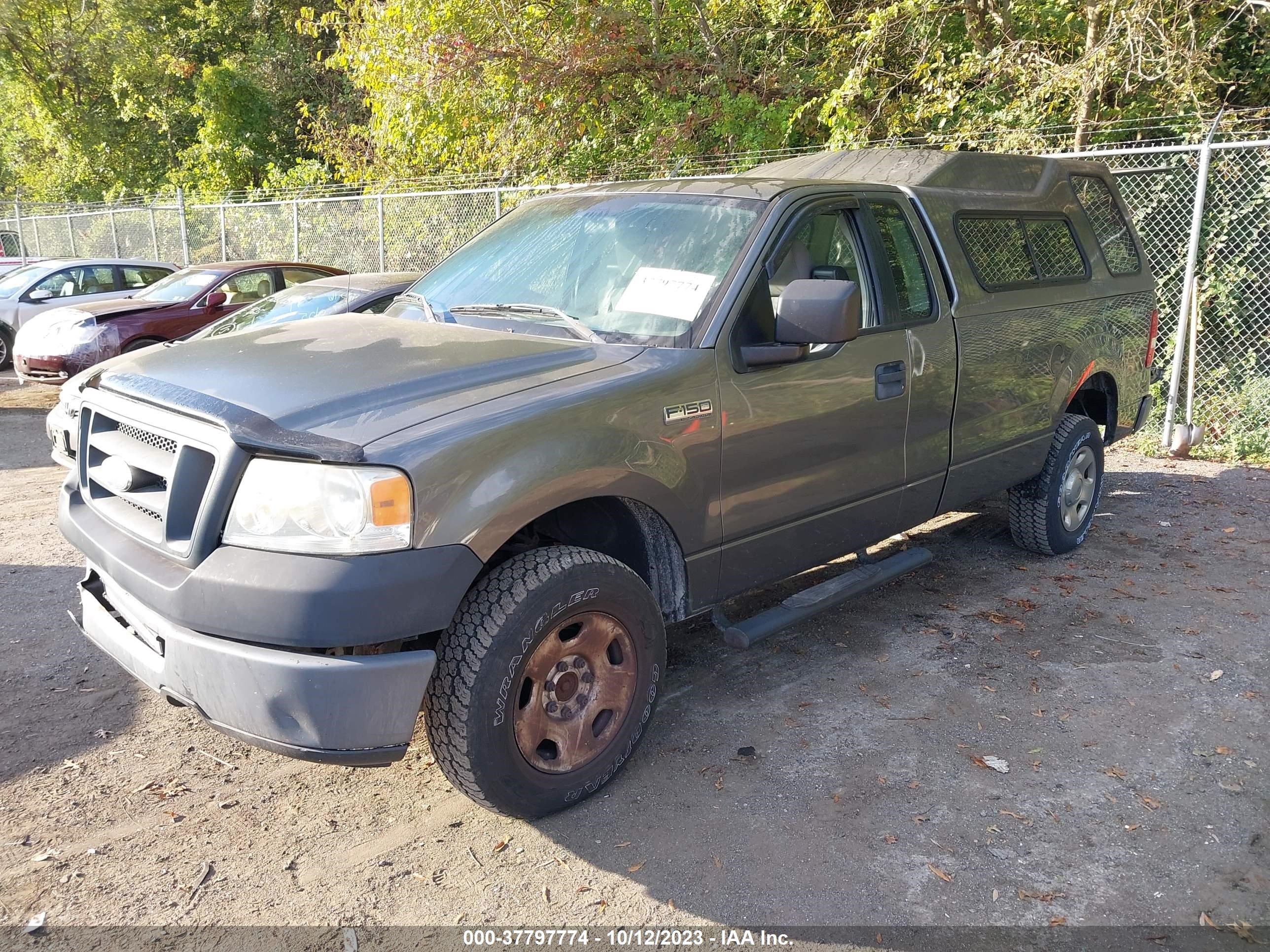 Photo 1 VIN: 1FTVF14566NB27198 - FORD F-150 