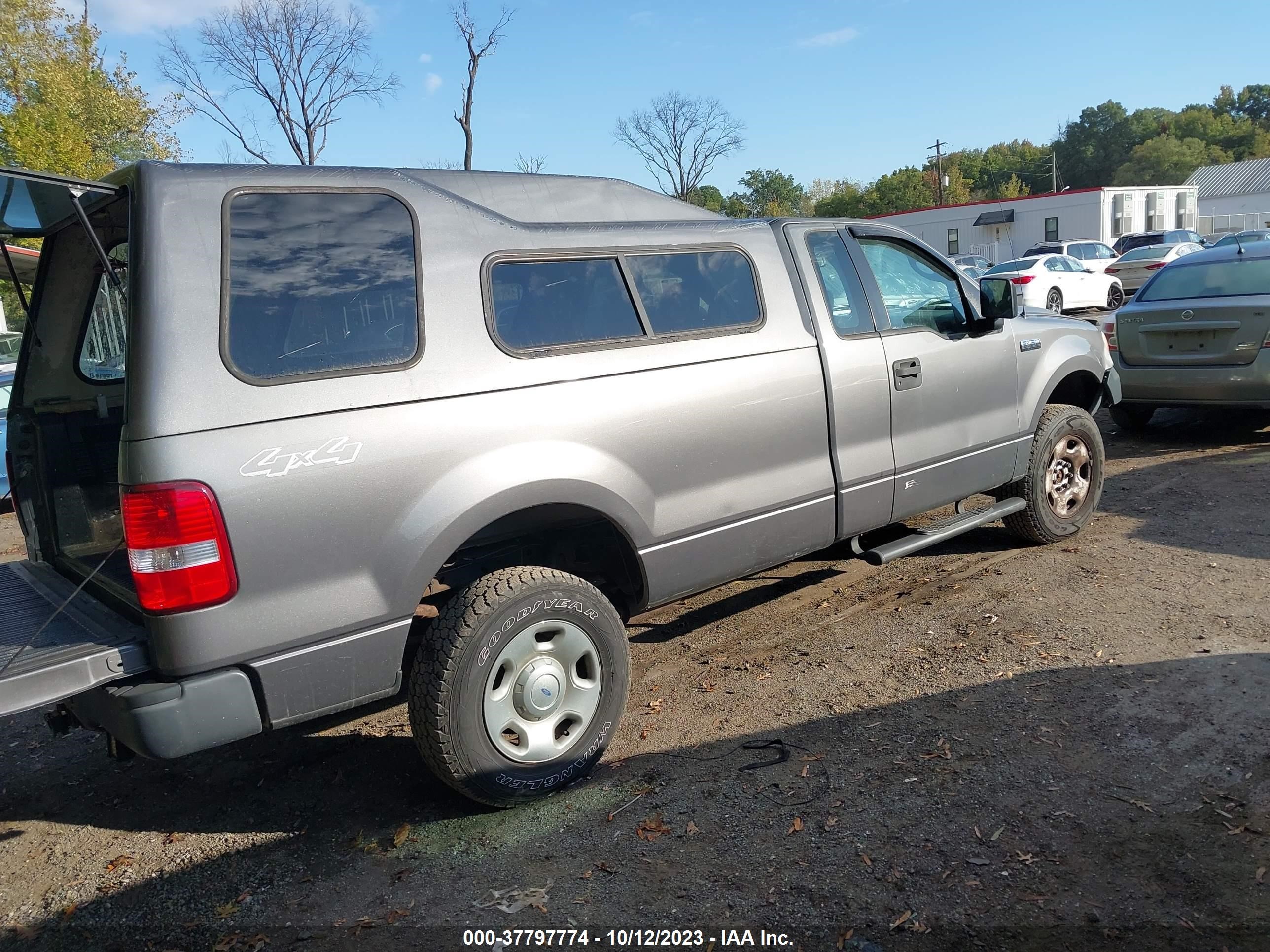 Photo 3 VIN: 1FTVF14566NB27198 - FORD F-150 