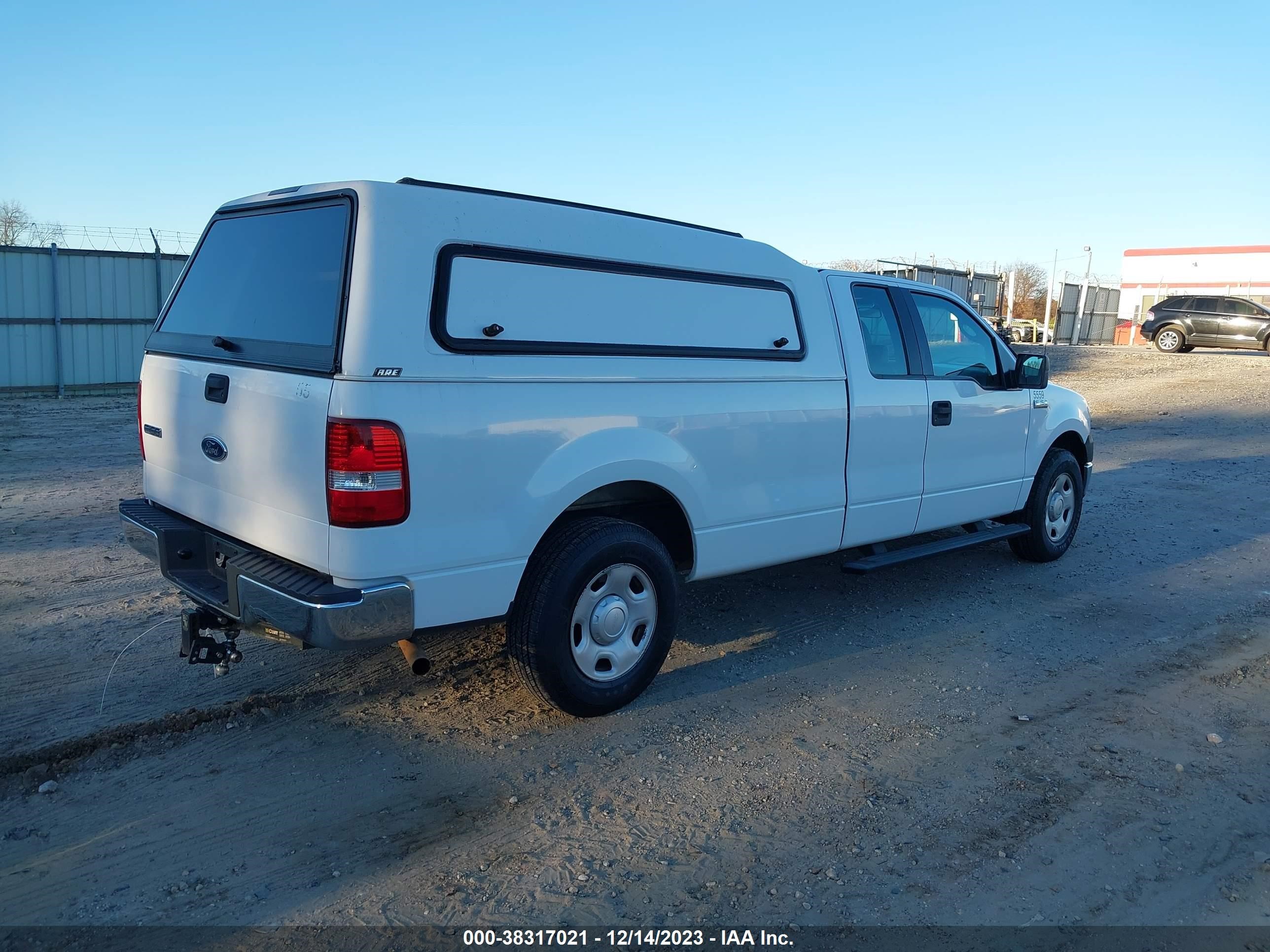 Photo 3 VIN: 1FTVX12585NB00373 - FORD F-150 