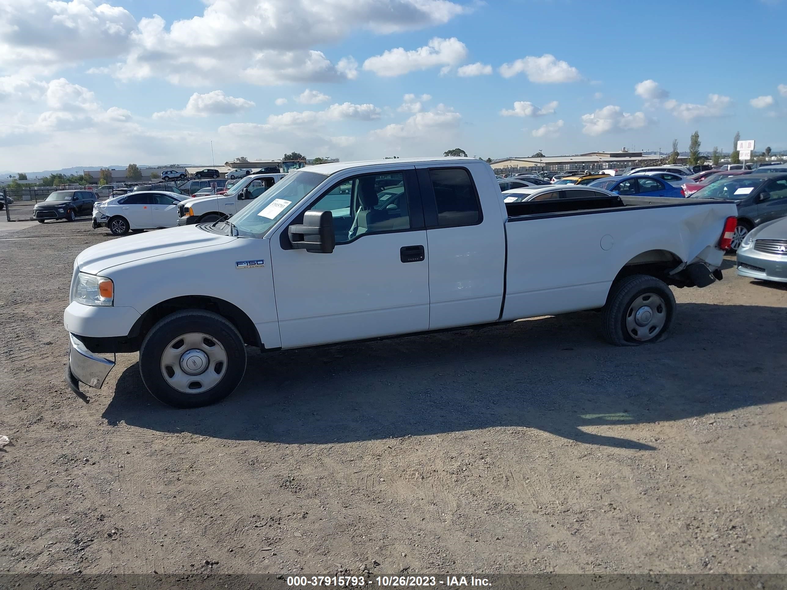 Photo 13 VIN: 1FTVX125X6NA28707 - FORD F-150 