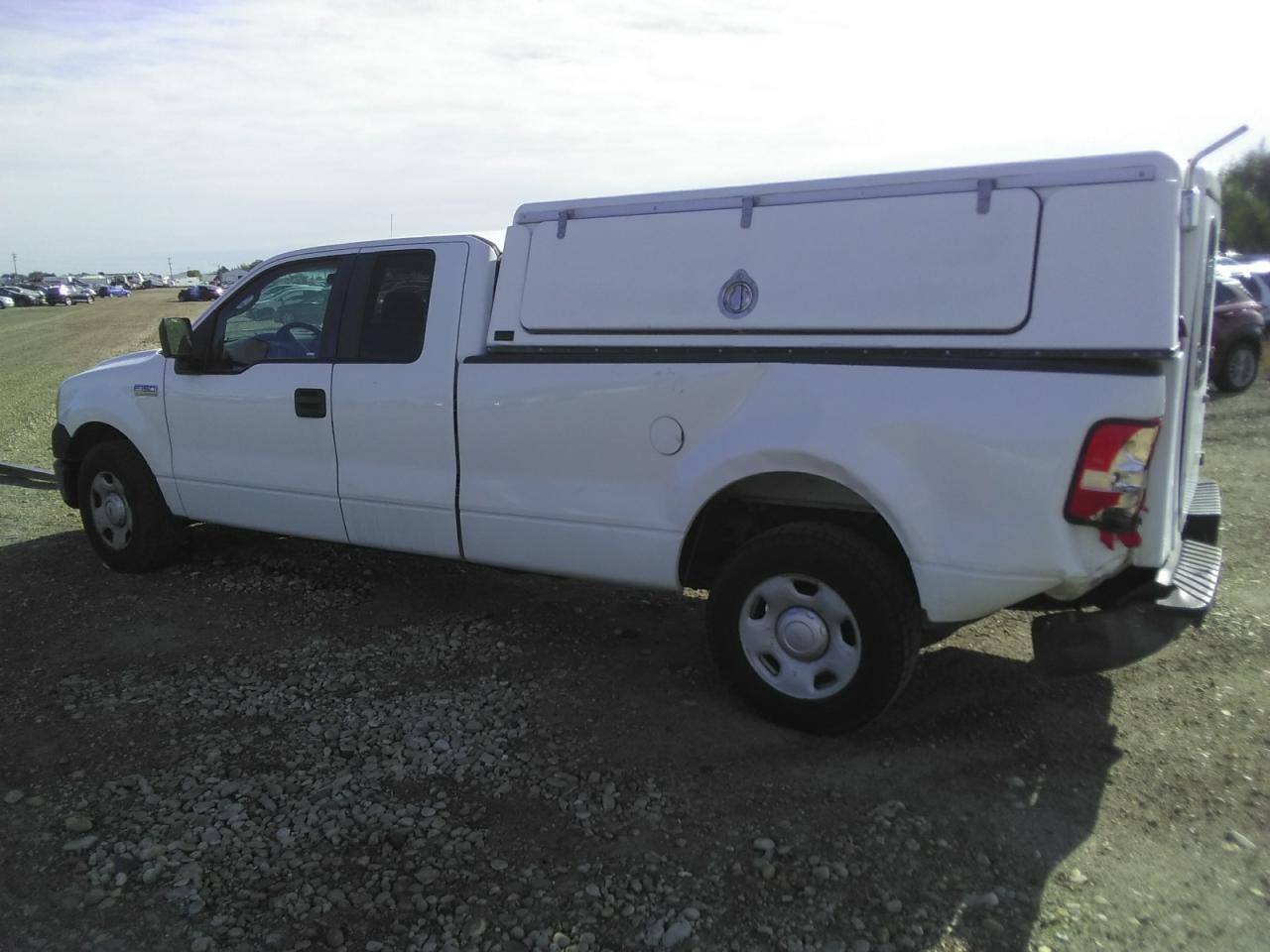 Photo 1 VIN: 1FTVX125X7NA56959 - FORD F-150 