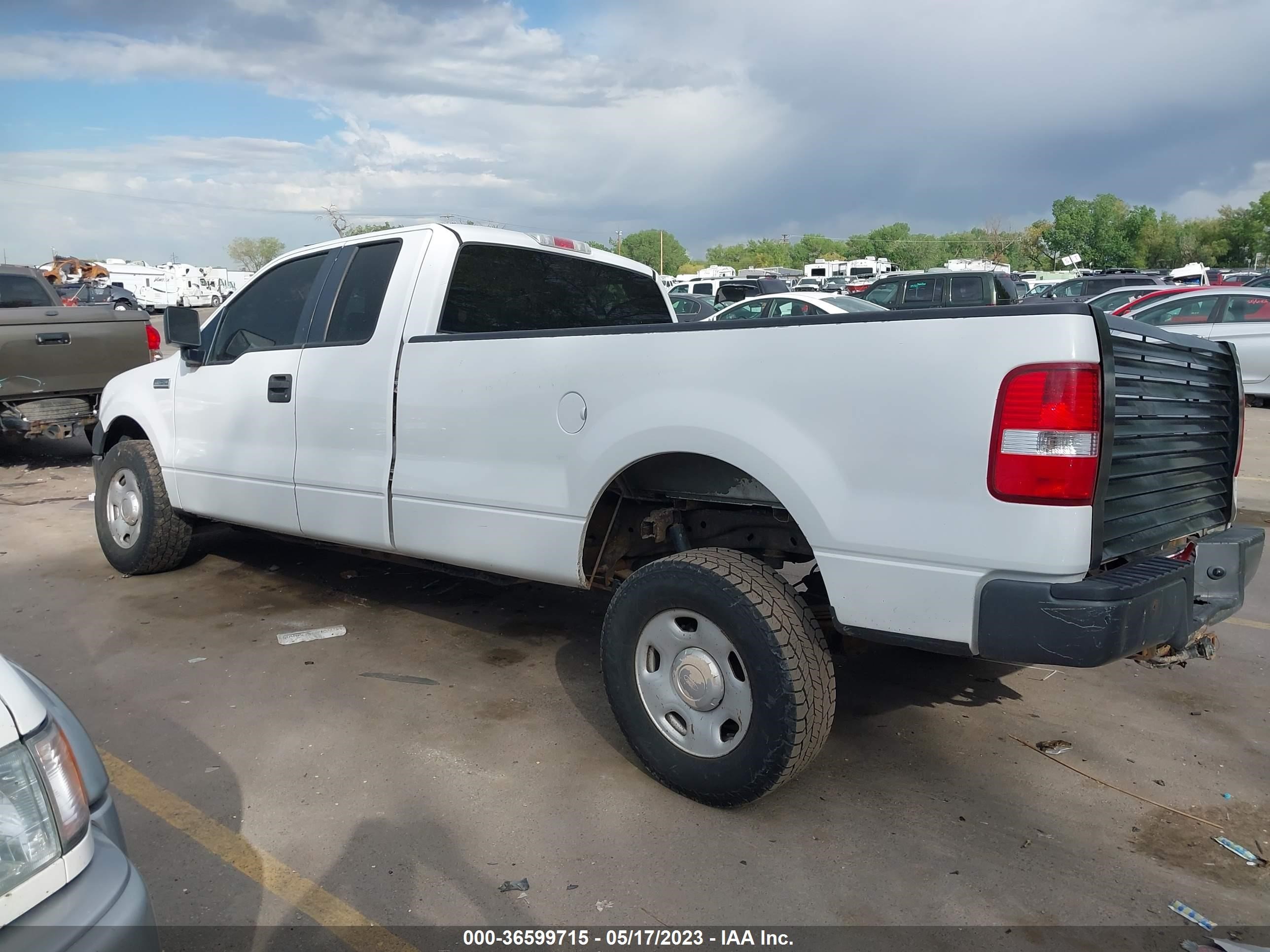 Photo 2 VIN: 1FTVX14557NA56963 - FORD F-150 