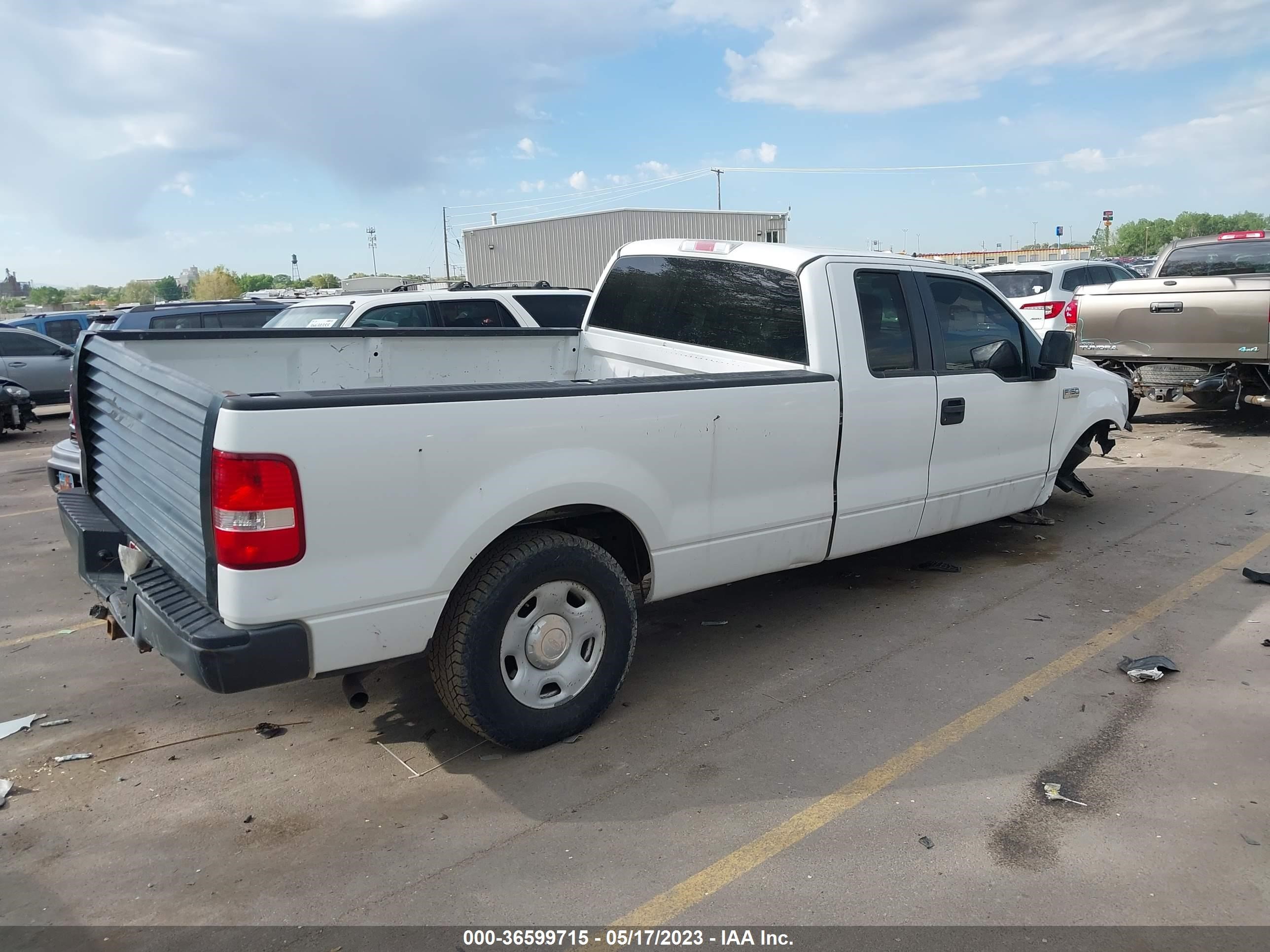 Photo 3 VIN: 1FTVX14557NA56963 - FORD F-150 