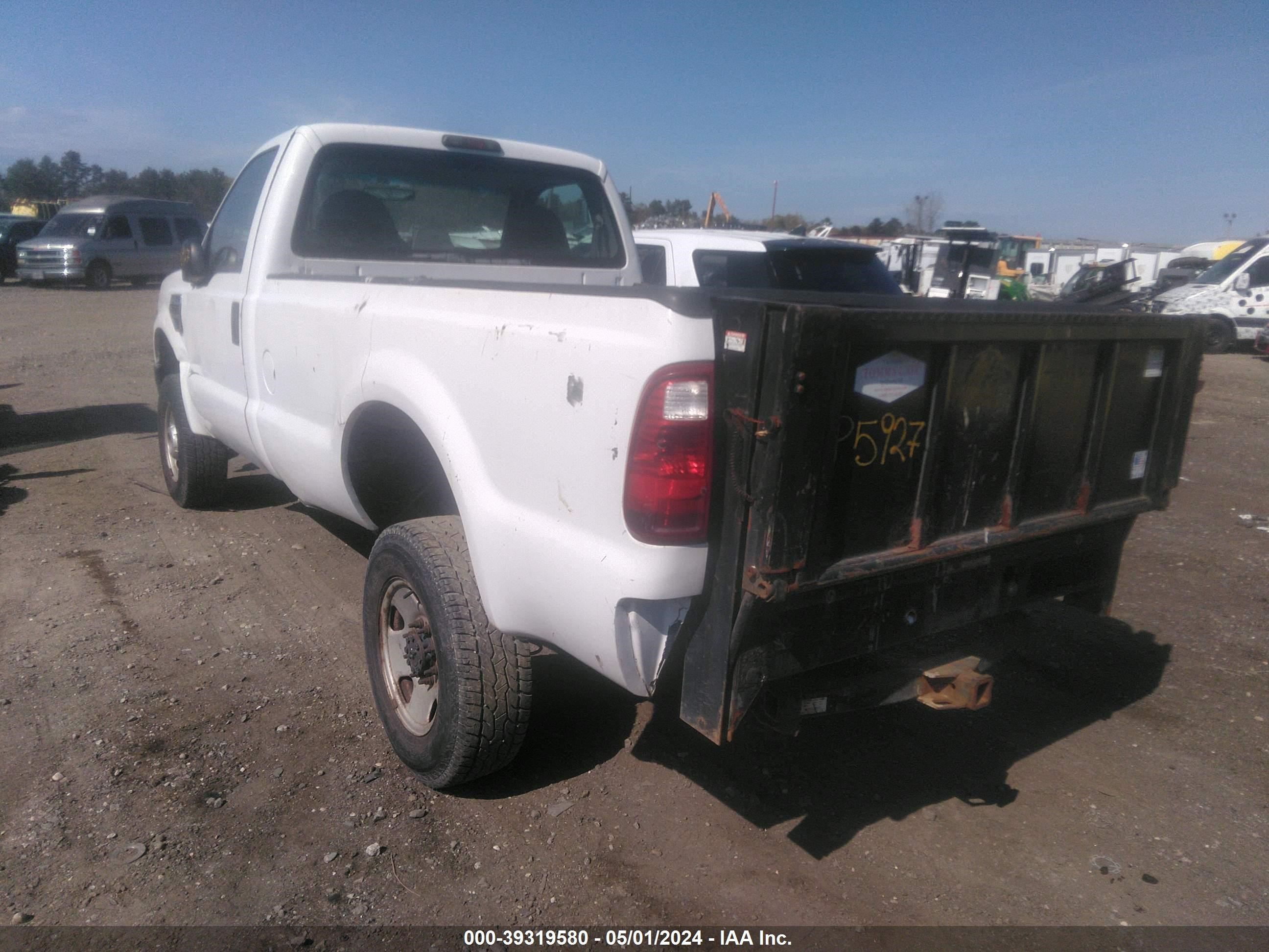 Photo 2 VIN: 1FTWF31578ED80148 - FORD F350 