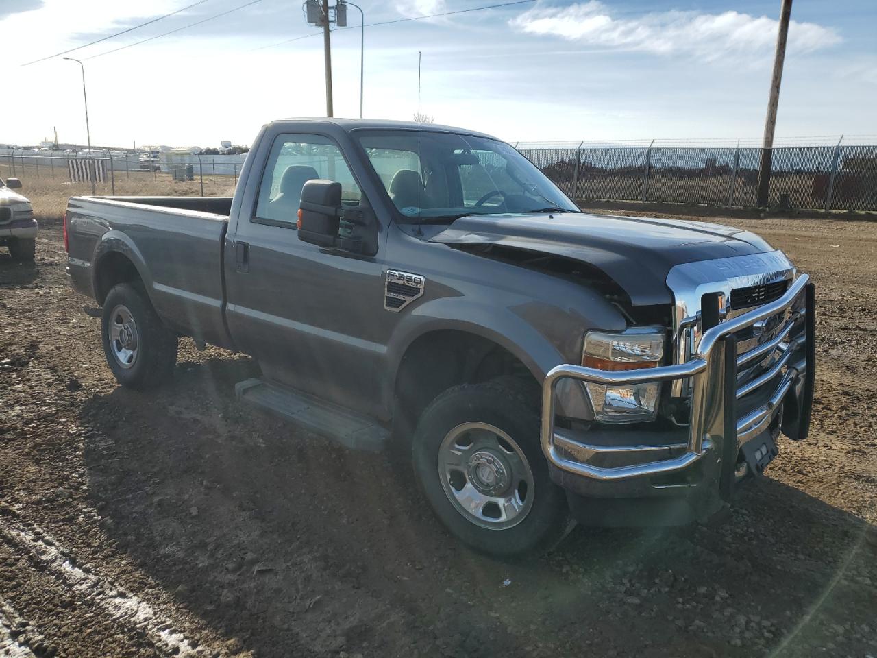 Photo 3 VIN: 1FTWF31Y38EC77660 - FORD F350 