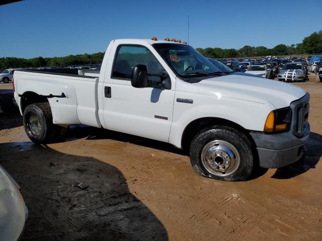 Photo 3 VIN: 1FTWF32P37EB25818 - FORD F350 