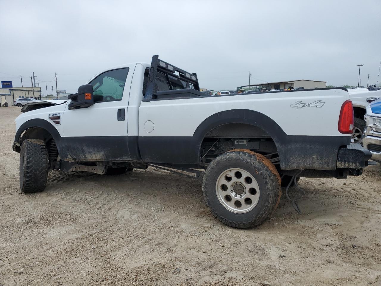 Photo 1 VIN: 1FTWF3BR1AEA90611 - FORD F350 