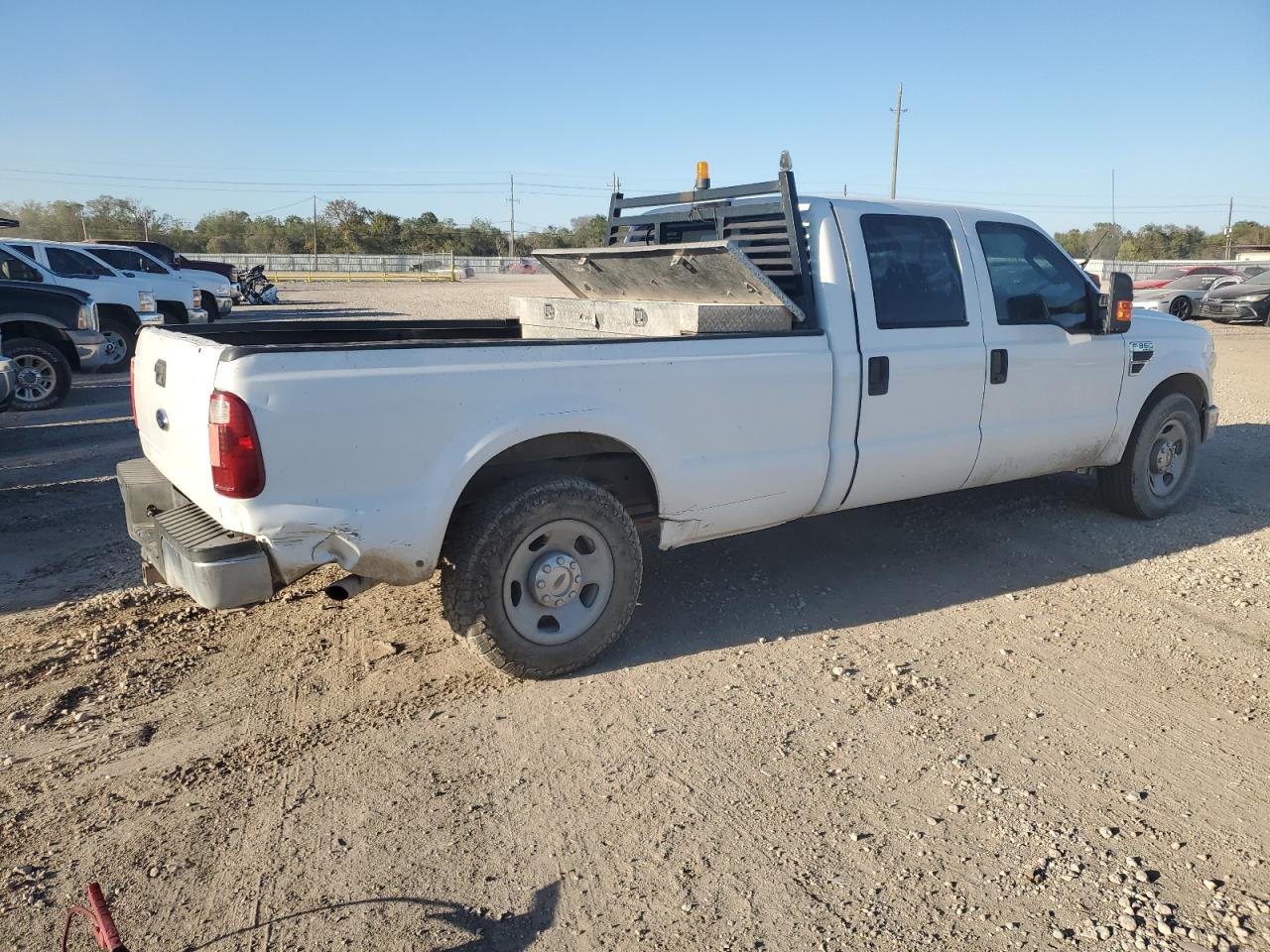 Photo 2 VIN: 1FTWW30549EB05503 - FORD F350 