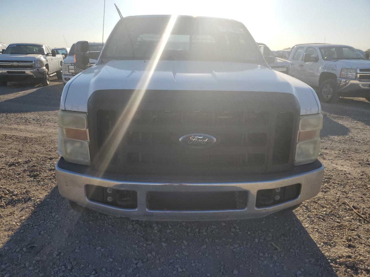 Photo 4 VIN: 1FTWW30549EB05503 - FORD F350 