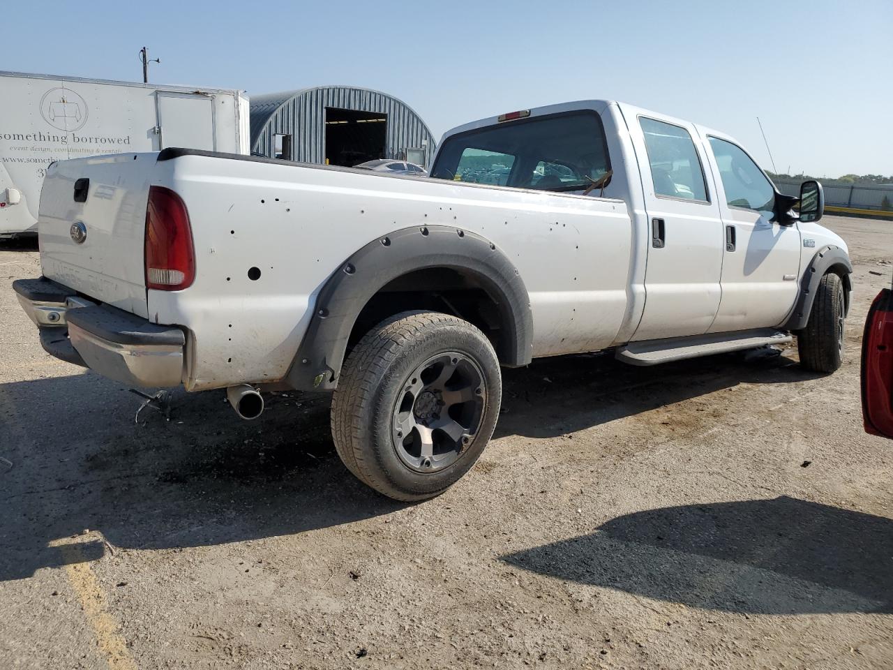 Photo 2 VIN: 1FTWW30P05EB31785 - FORD F350 