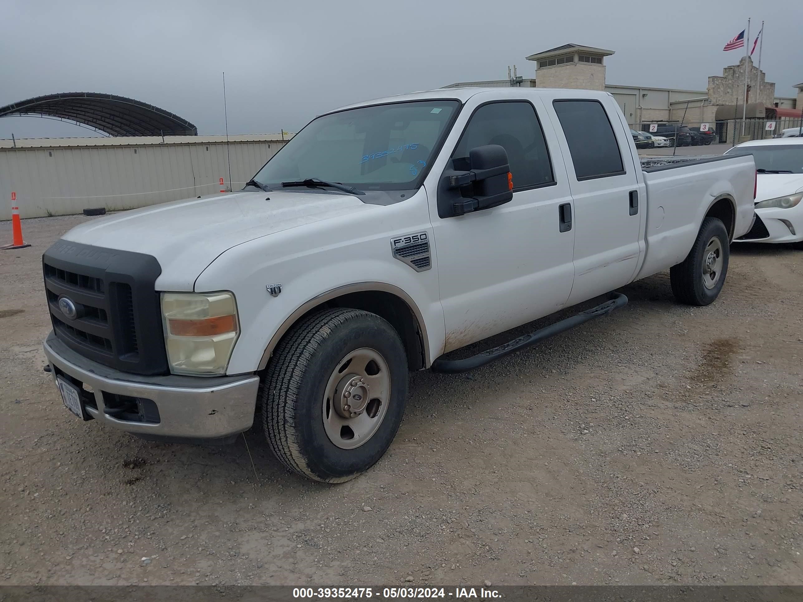 Photo 1 VIN: 1FTWW30Y78EE07795 - FORD F350 