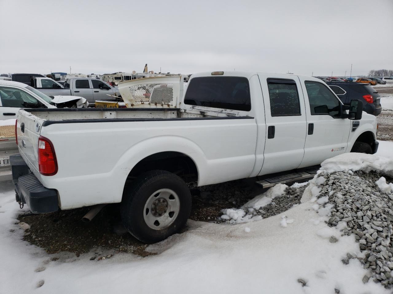 Photo 2 VIN: 1FTWW31539EA22885 - FORD F350 