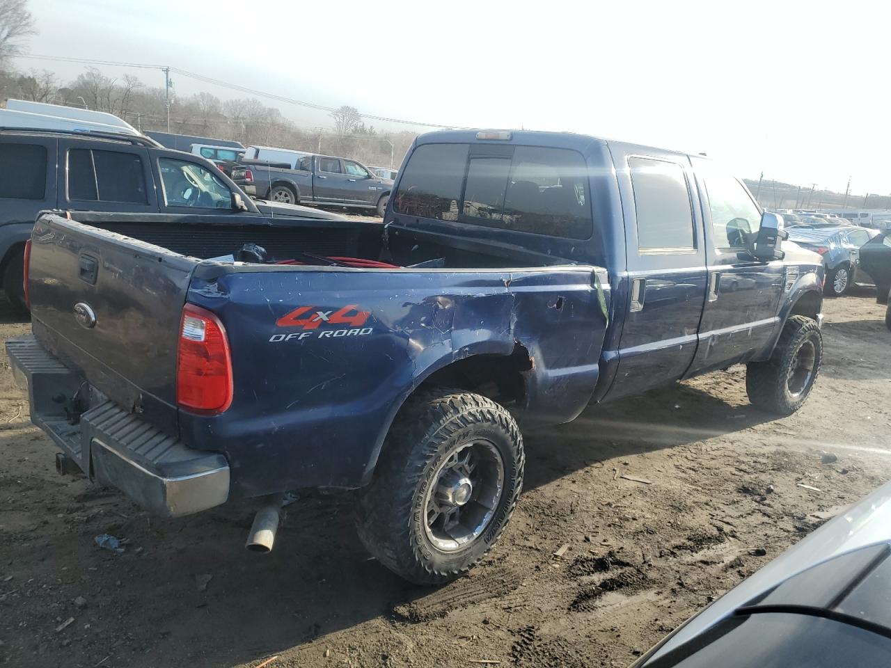 Photo 2 VIN: 1FTWW31569EA37932 - FORD F350 