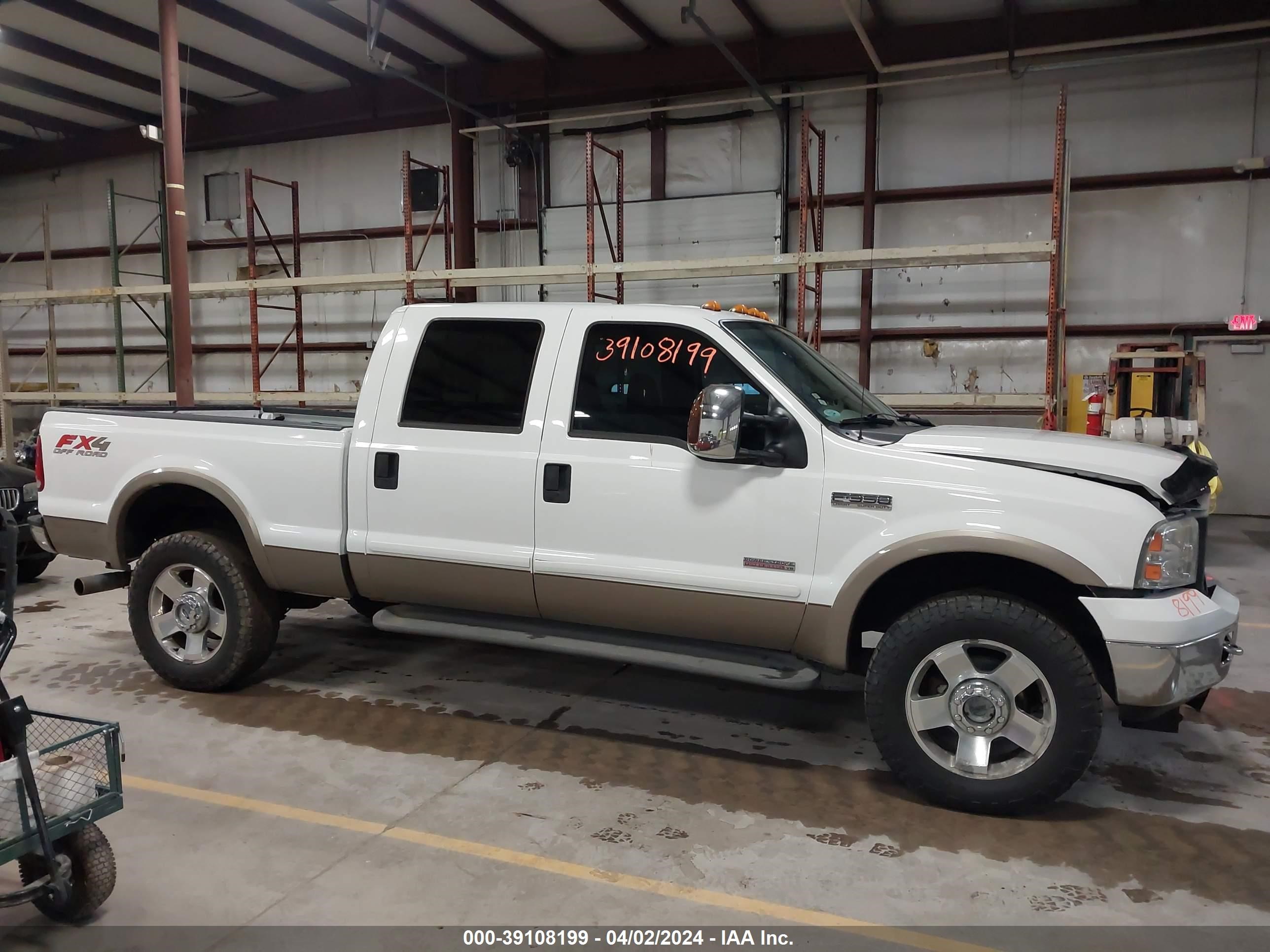 Photo 12 VIN: 1FTWW31P07EA66597 - FORD F350 