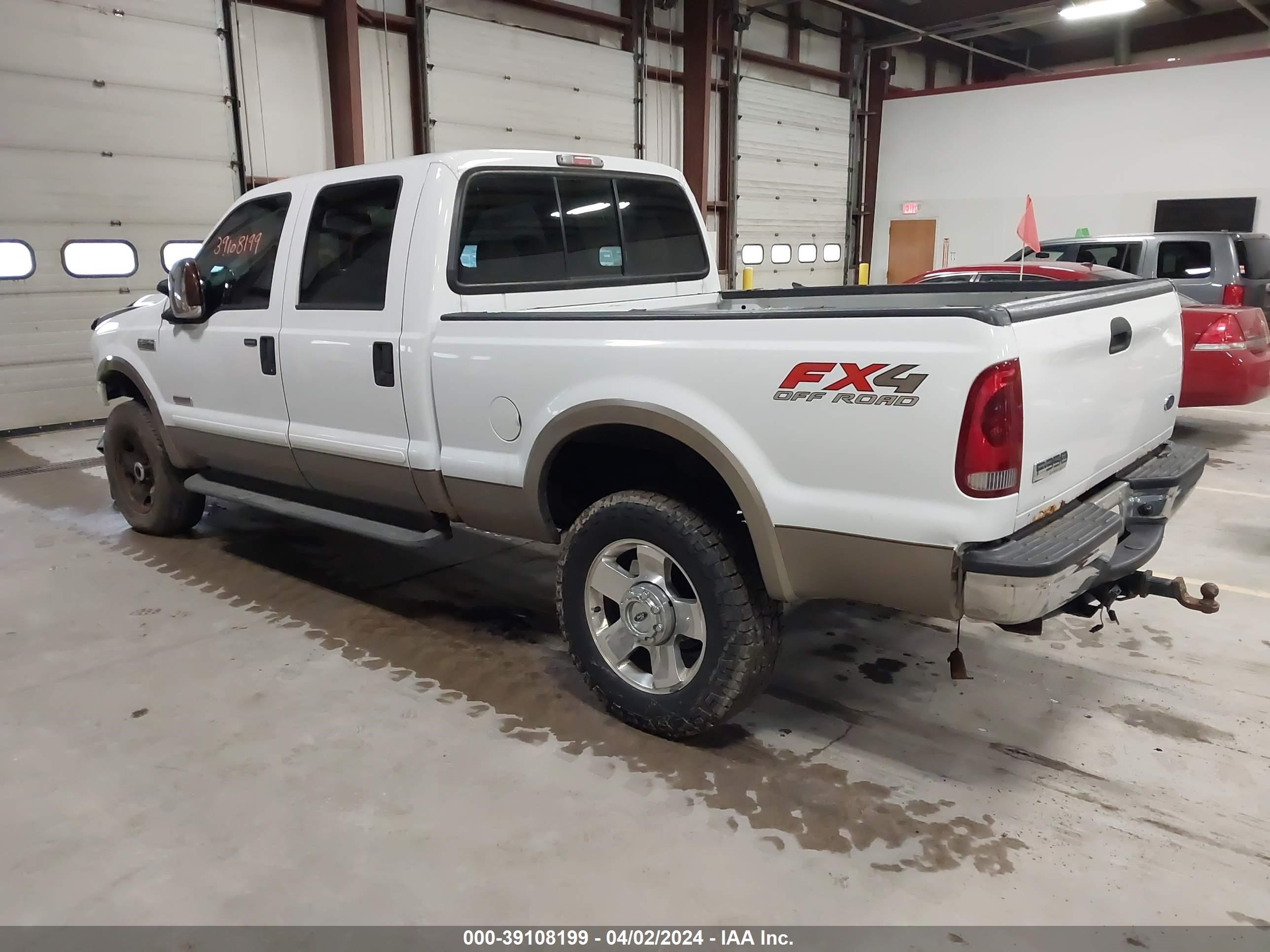 Photo 2 VIN: 1FTWW31P07EA66597 - FORD F350 