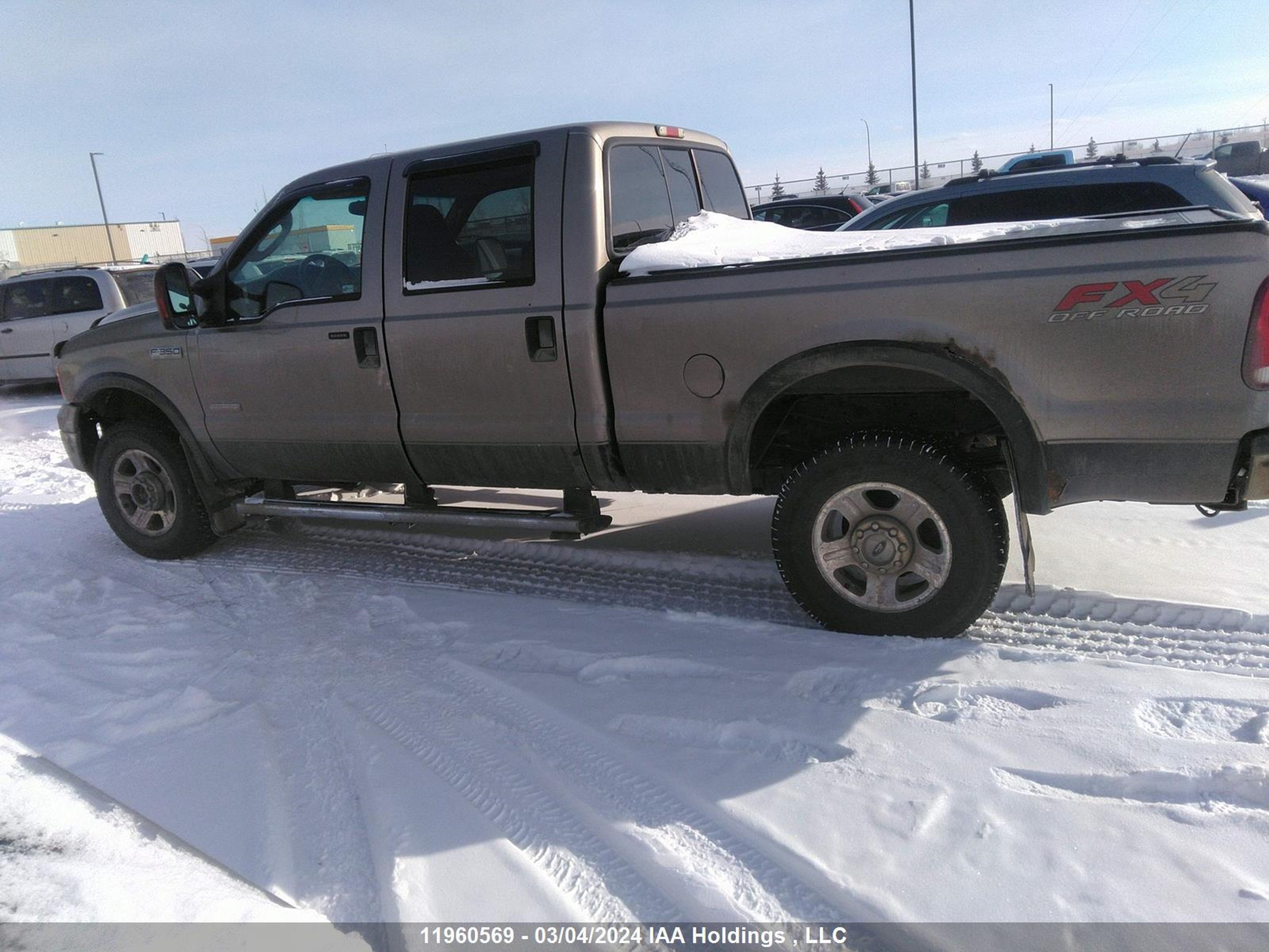 Photo 13 VIN: 1FTWW31P15EA77315 - FORD F350 