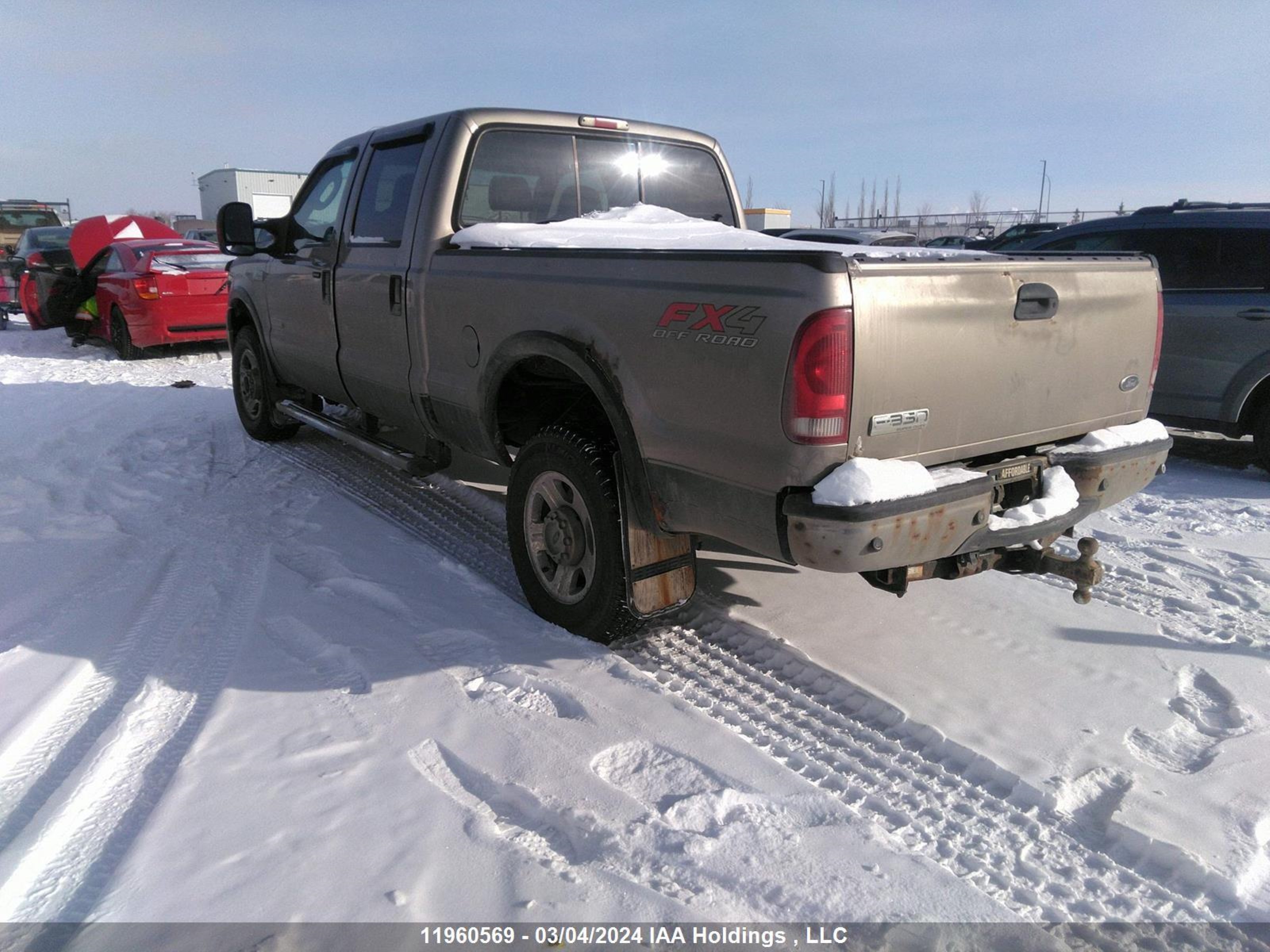 Photo 2 VIN: 1FTWW31P15EA77315 - FORD F350 