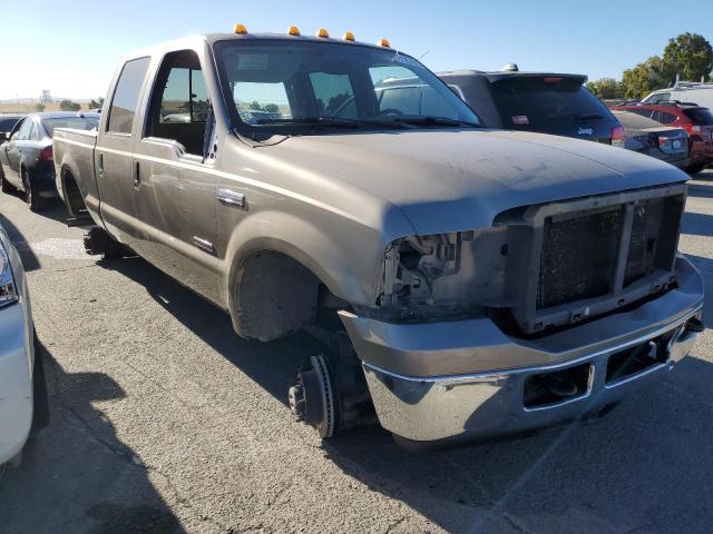 Photo 3 VIN: 1FTWW31P15EB41837 - FORD F350 SRW S 