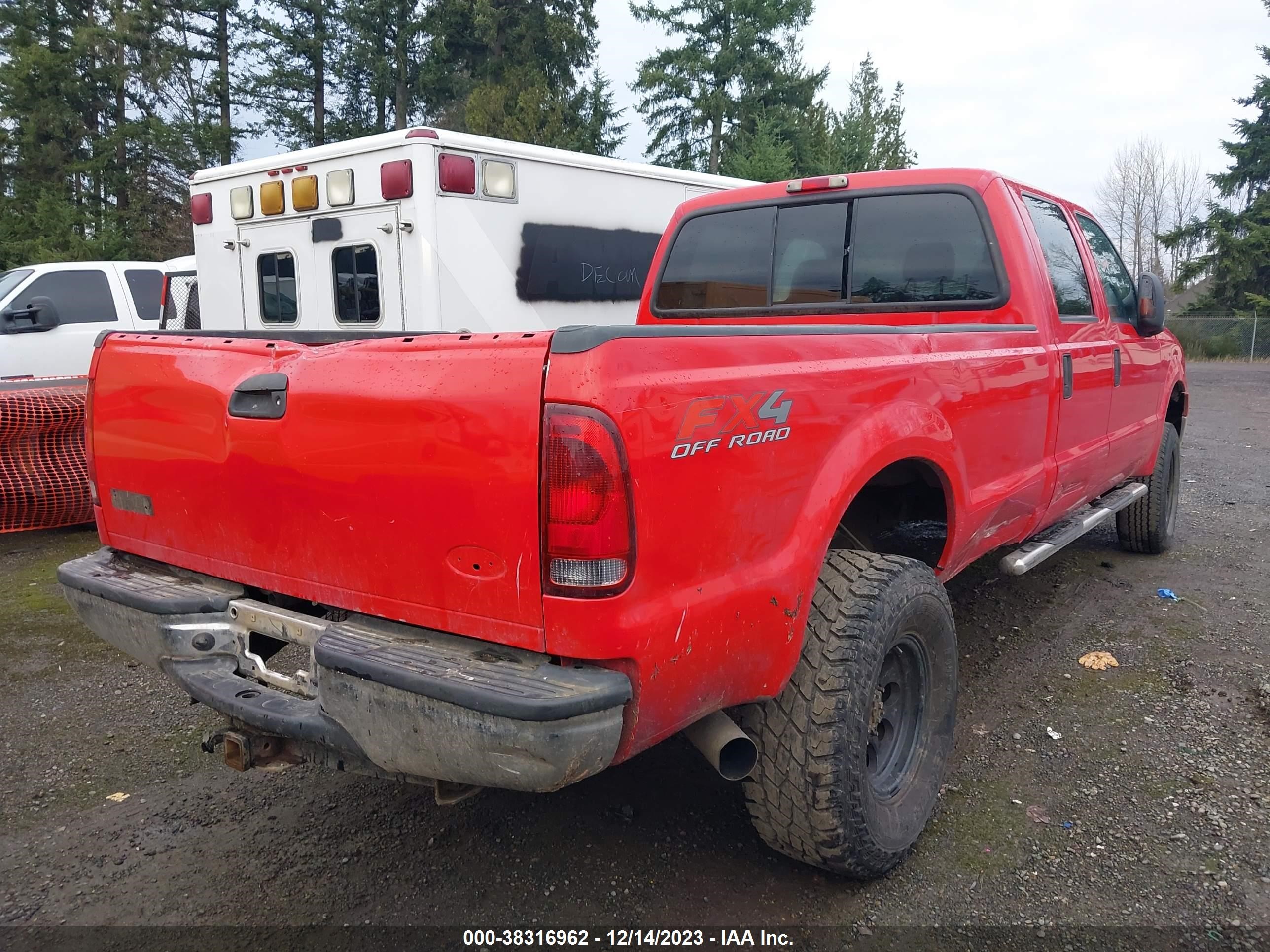 Photo 3 VIN: 1FTWW31P26EB53867 - FORD F350 