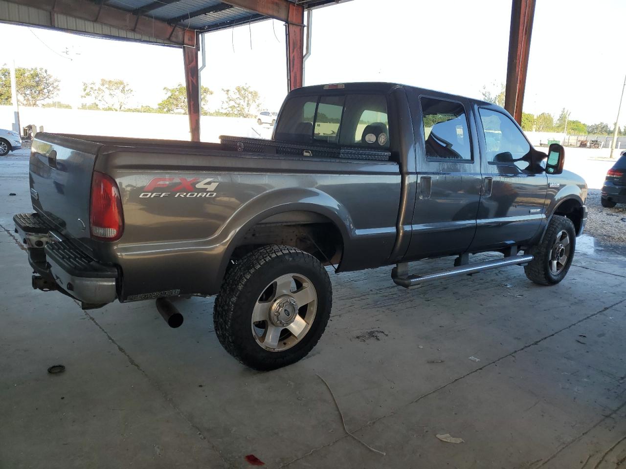 Photo 2 VIN: 1FTWW31P56EB91612 - FORD F350 